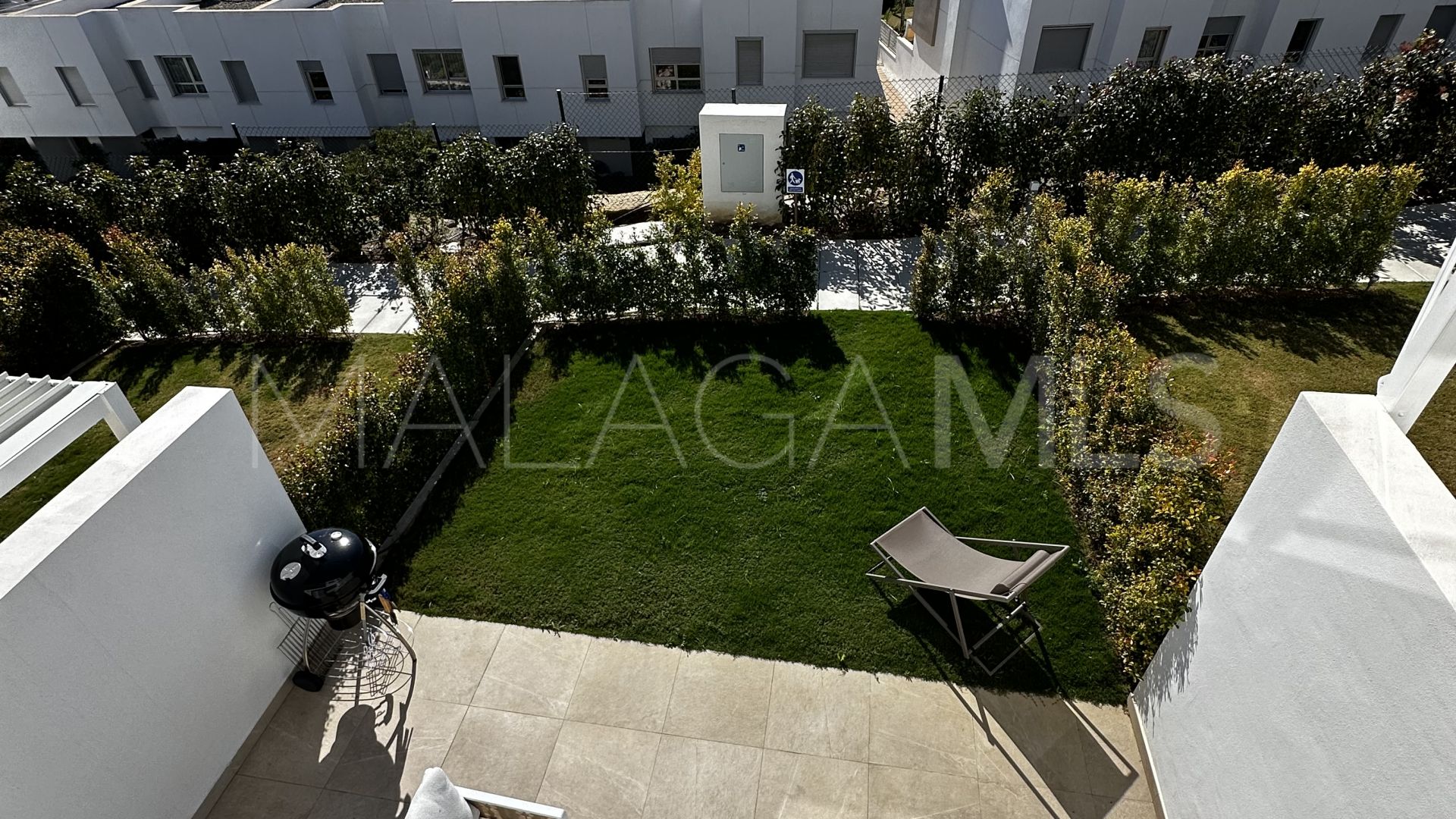 Maison de ville for sale in Estepona Golf