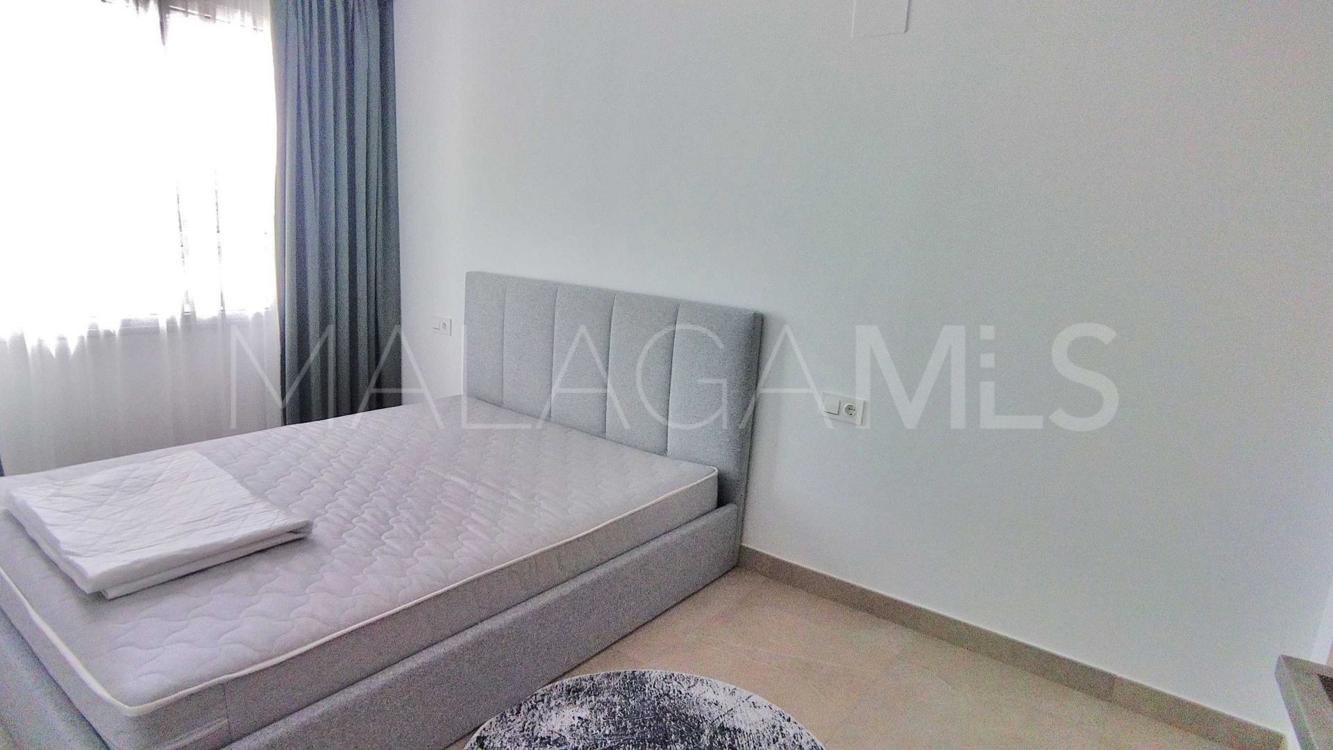 Maison de ville for sale in Estepona Golf