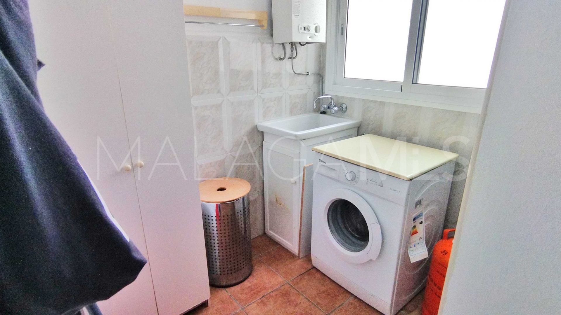 Flat for sale in Estepona Centre