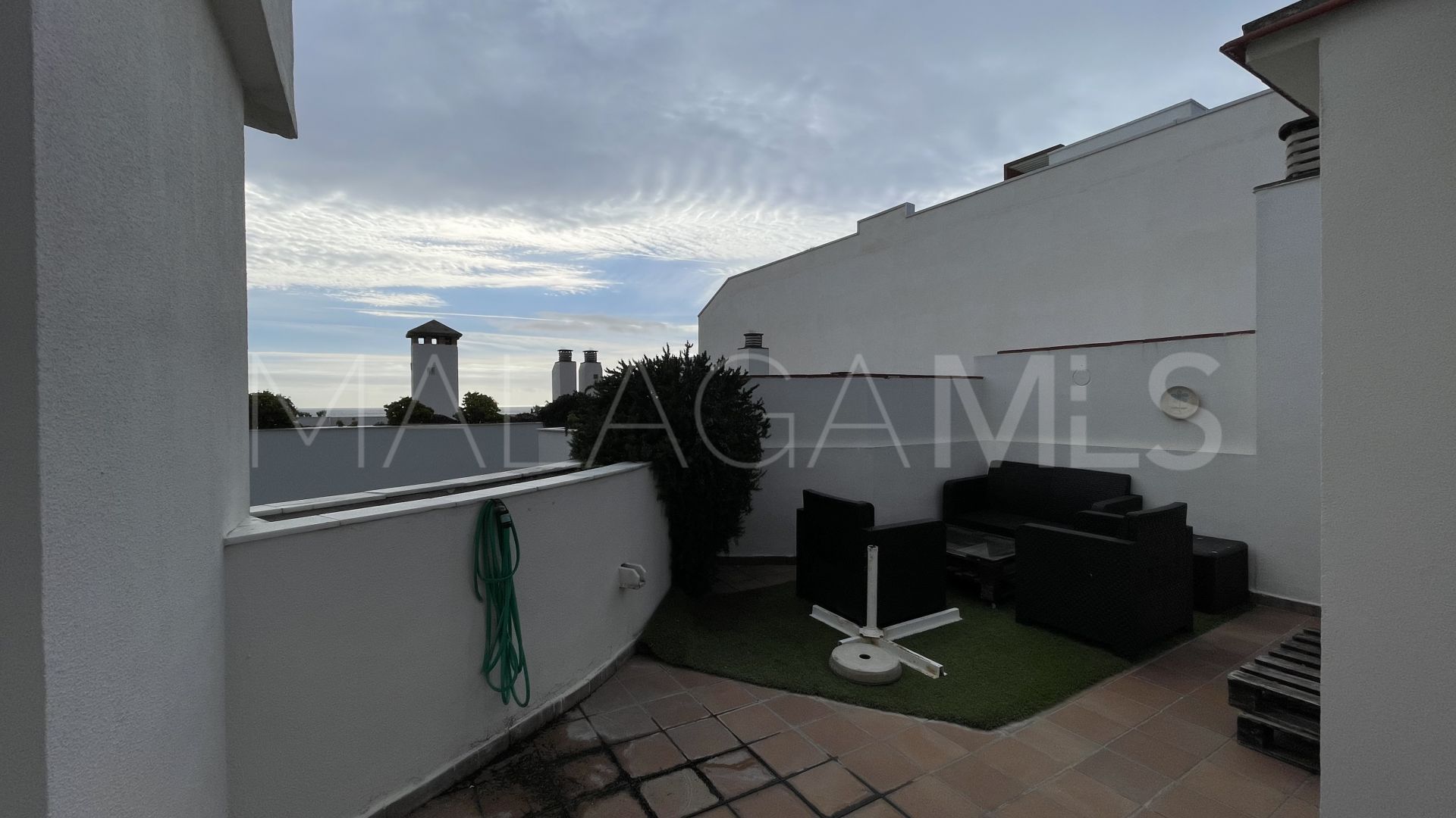 Duplex penthouse for sale in Estepona Centre