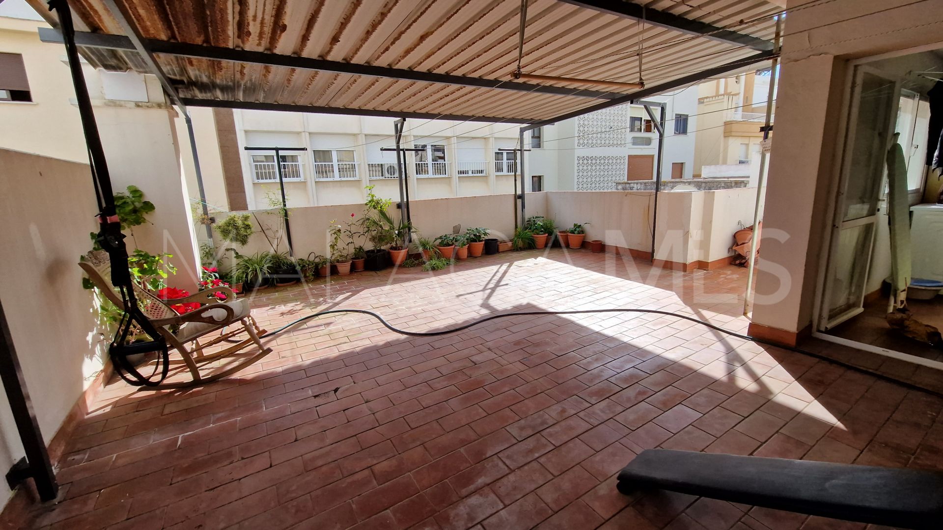 Buy apartment in Estepona Town
