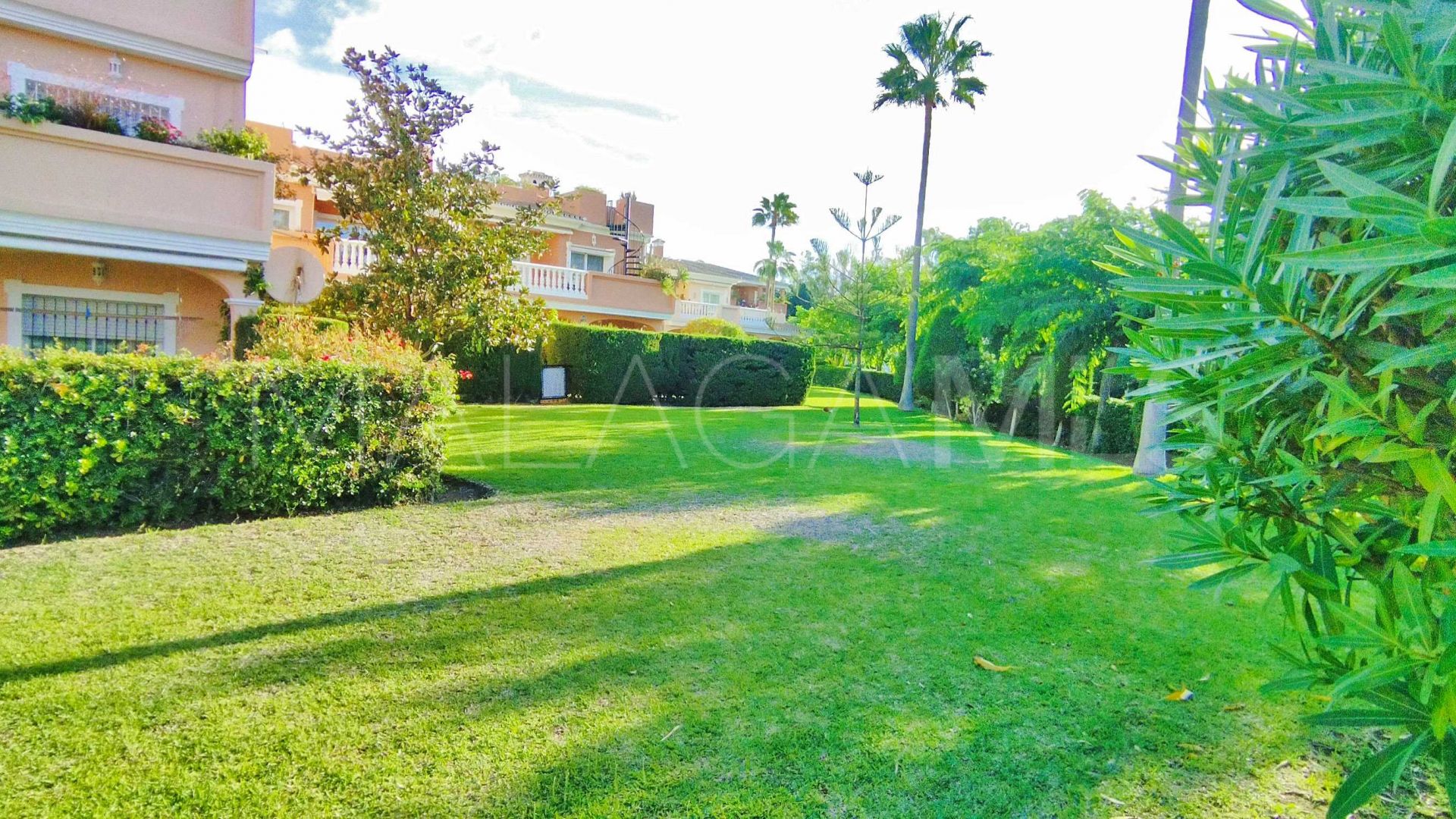 For sale ground floor apartment in Park Beach with 3 bedrooms