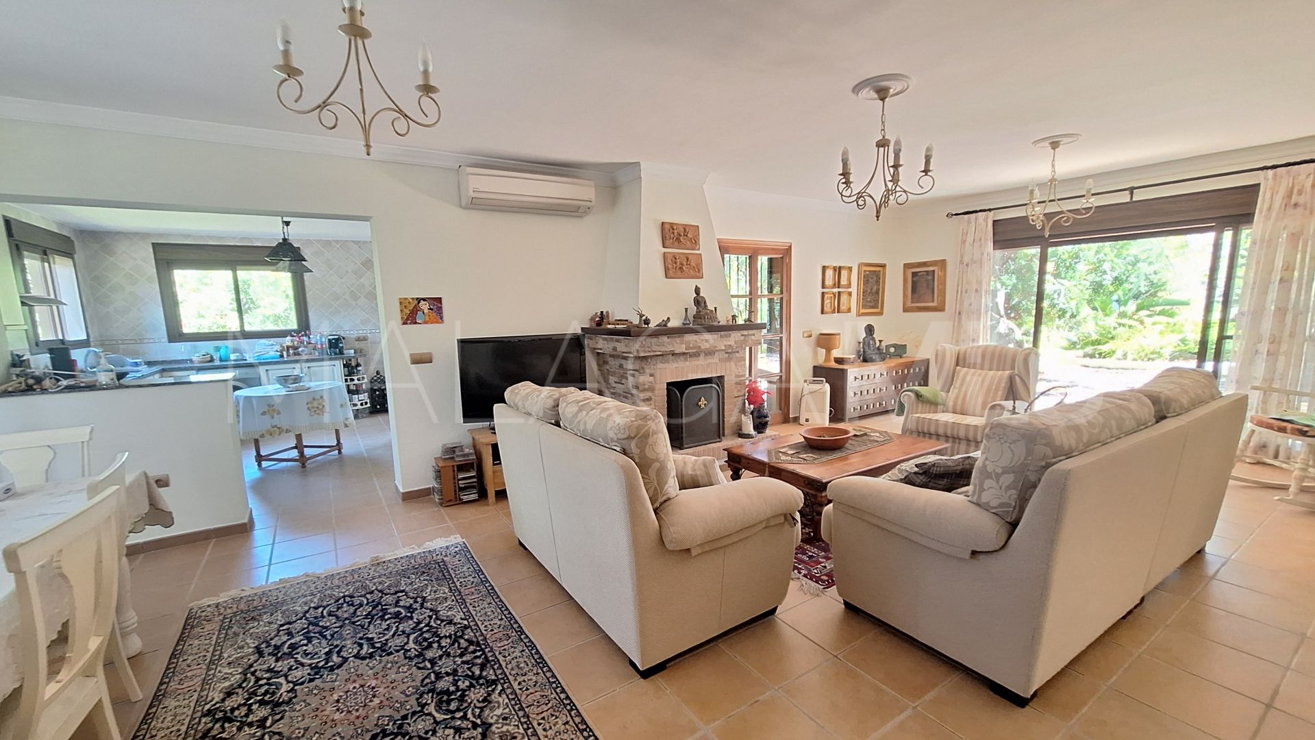 Finca for sale in El Velerin