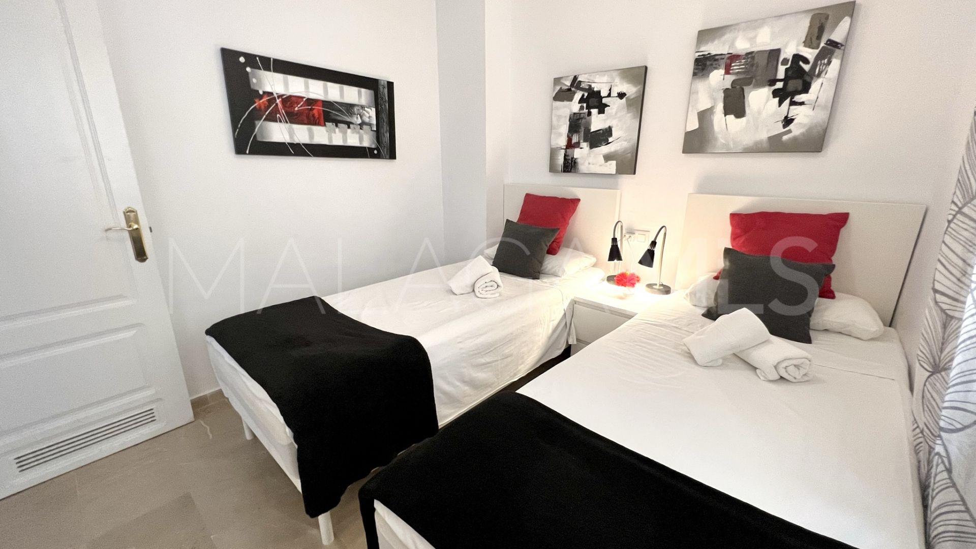 Apartment for sale in El Faro