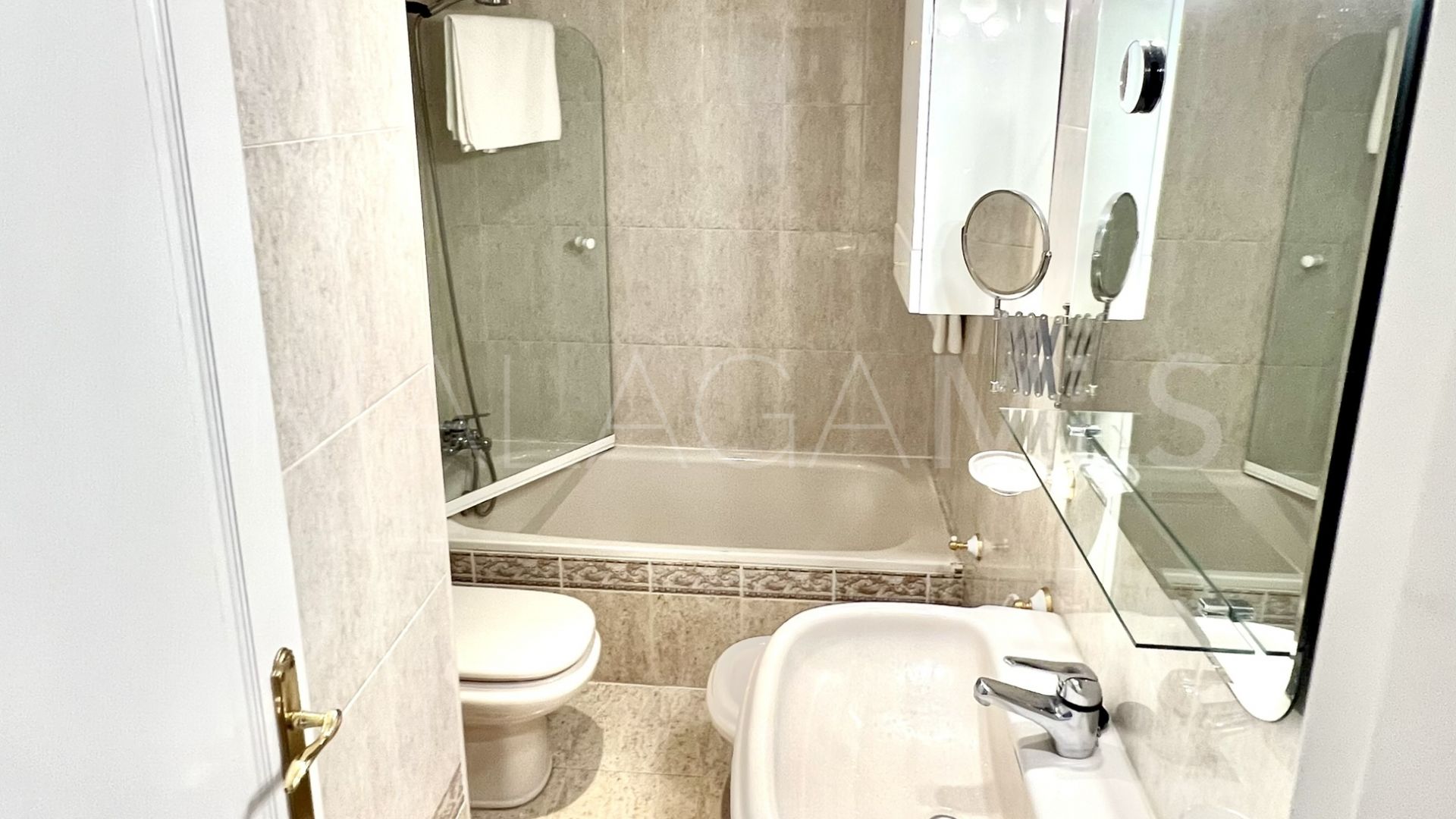 Apartment for sale in El Faro