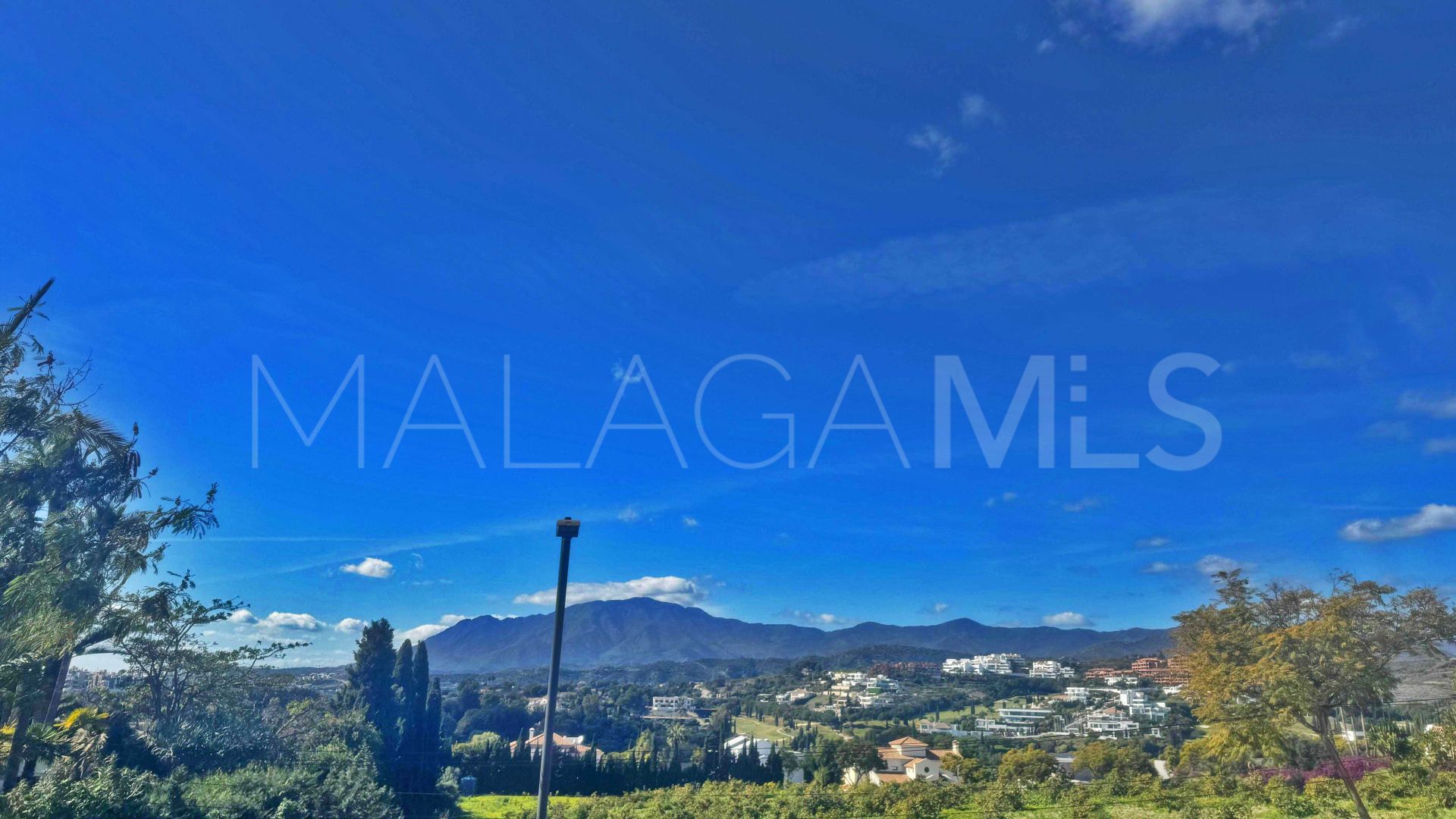 For sale Toscana Hills flat