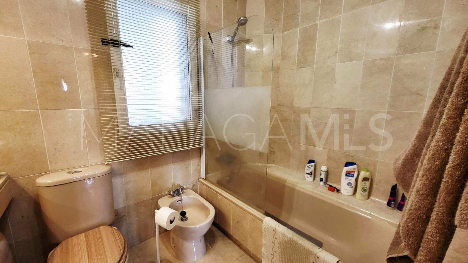 Ground floor apartment for sale in Estepona Golf