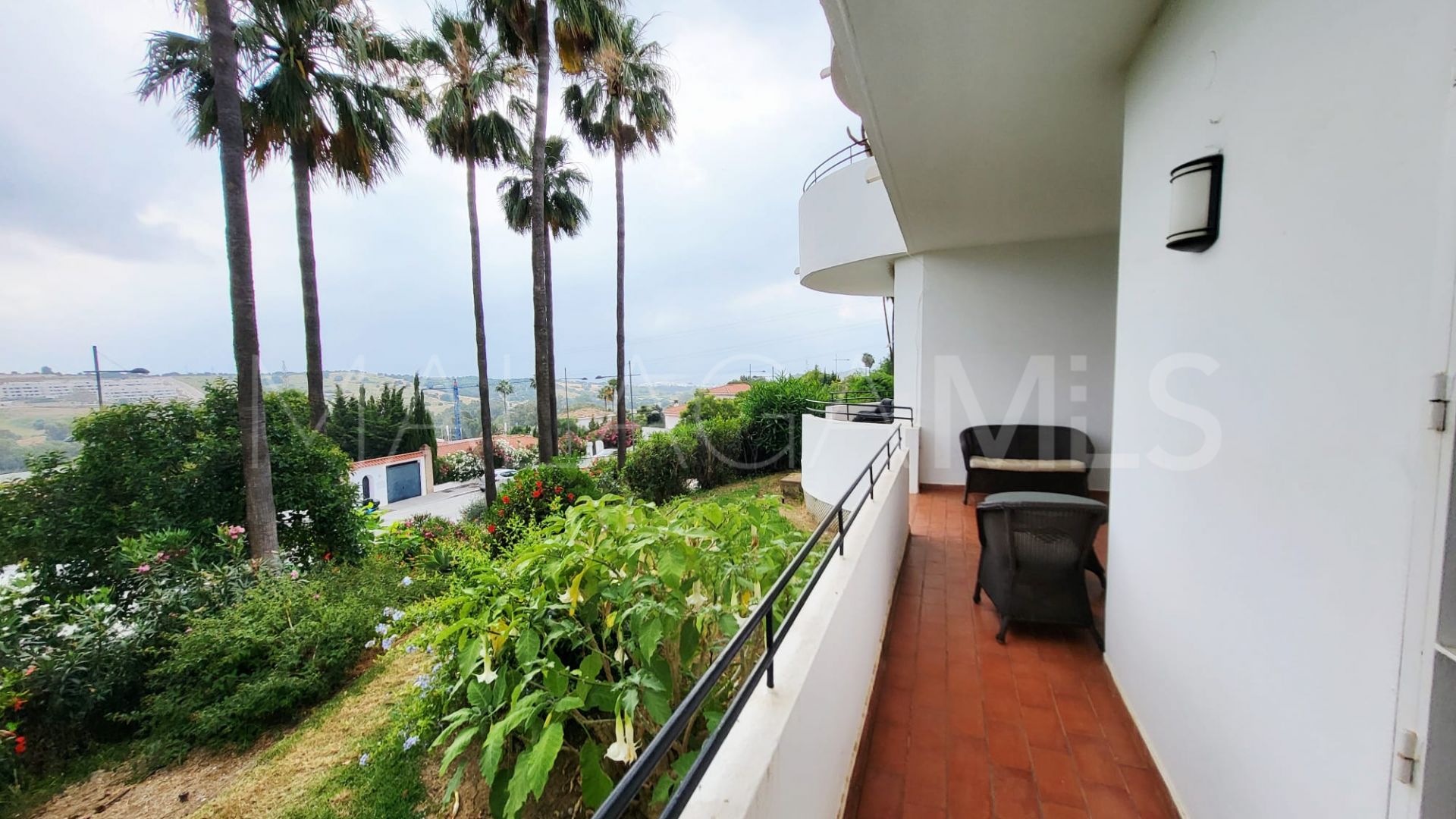 Ground floor apartment for sale in Estepona Golf