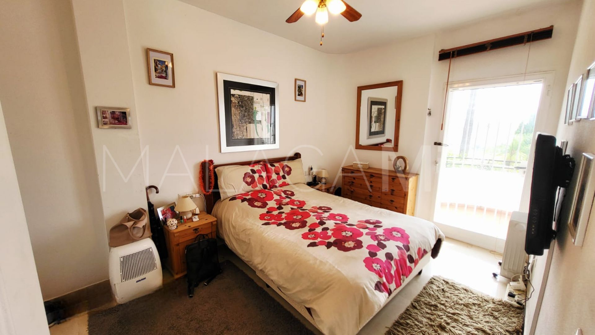 Ground floor apartment for sale in Estepona Golf