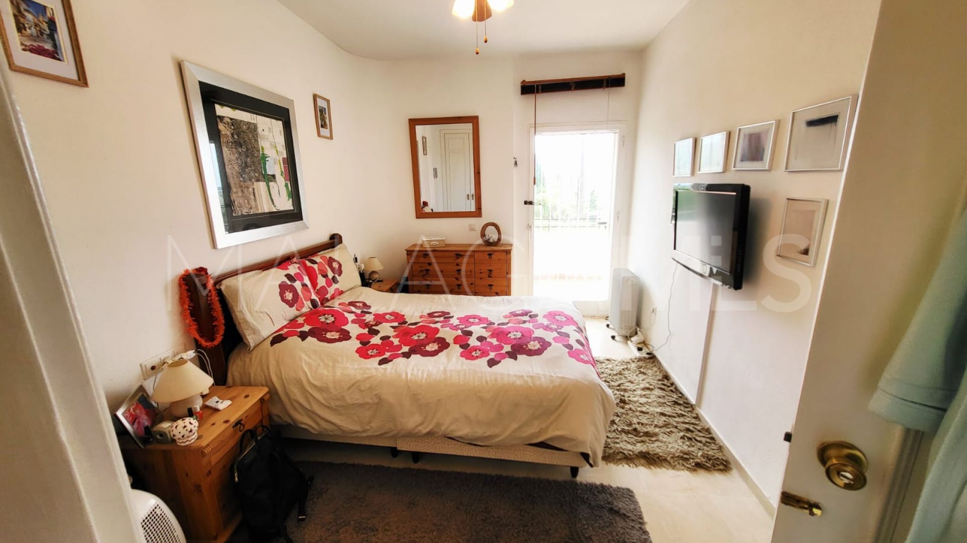 Ground floor apartment for sale in Estepona Golf