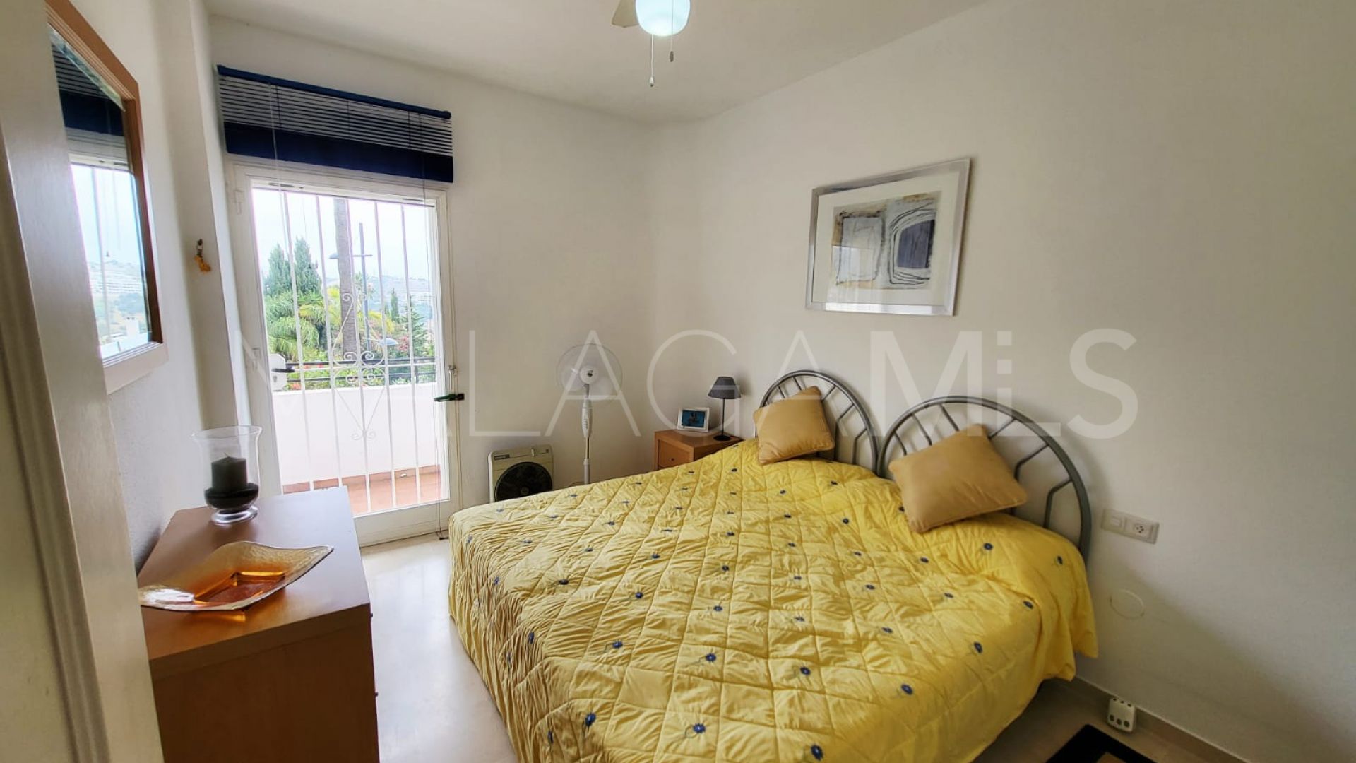 Ground floor apartment for sale in Estepona Golf
