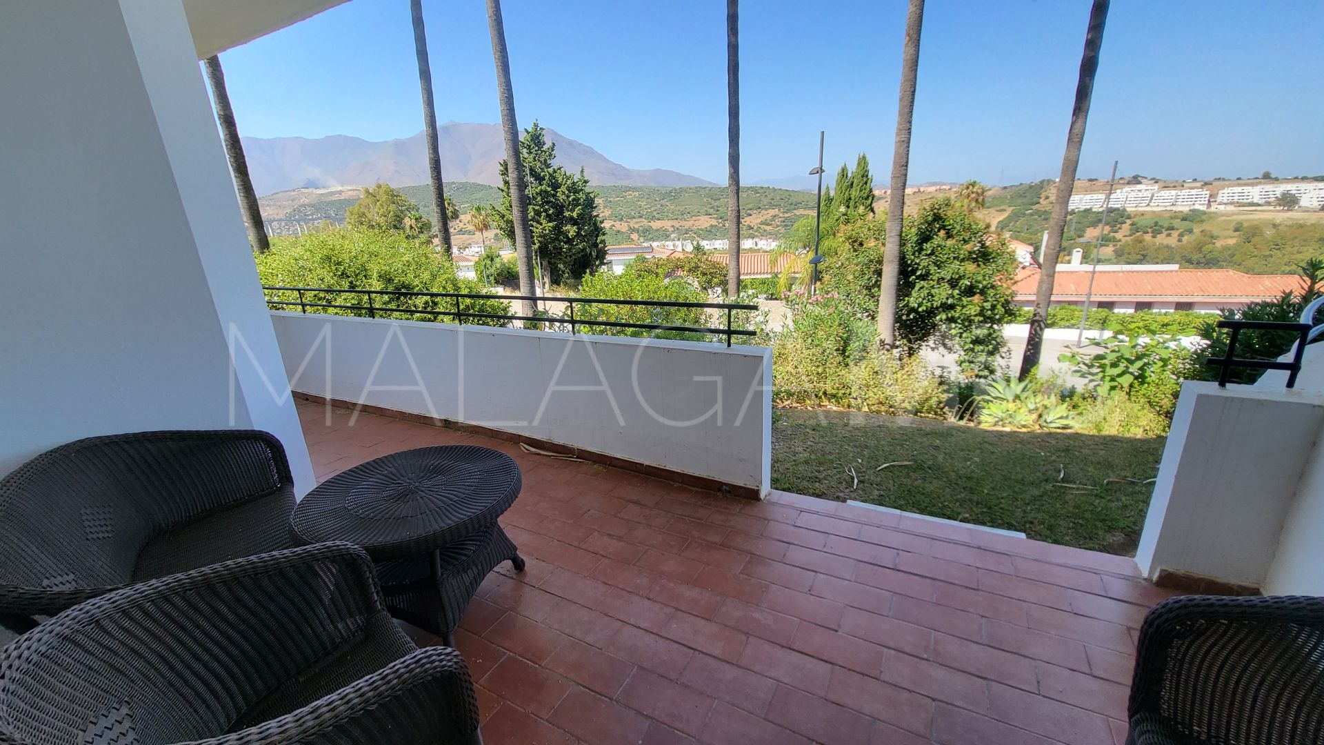 Erdgeschosswohnung for sale in Estepona Golf