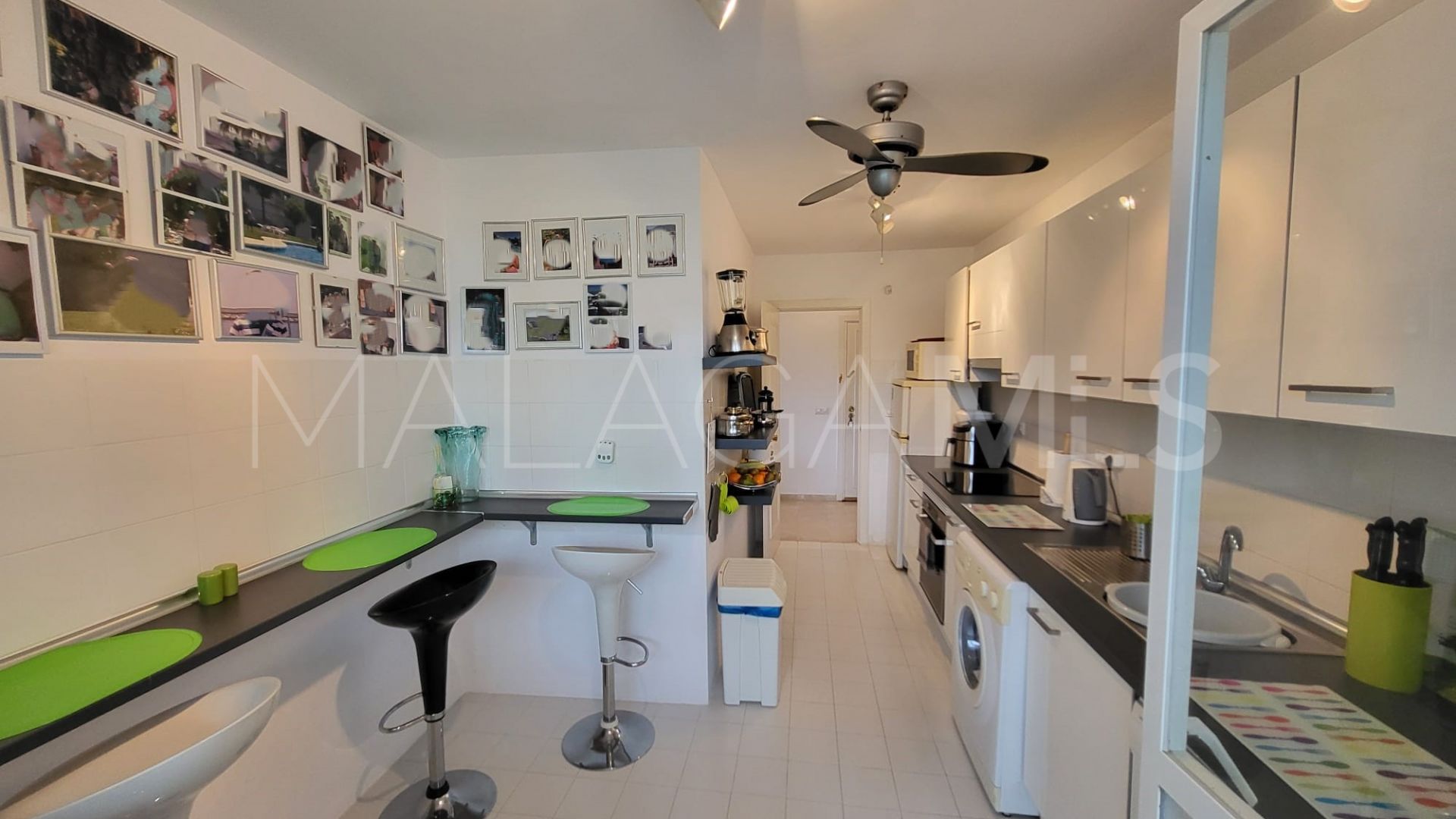 Ground floor apartment for sale in Estepona Golf