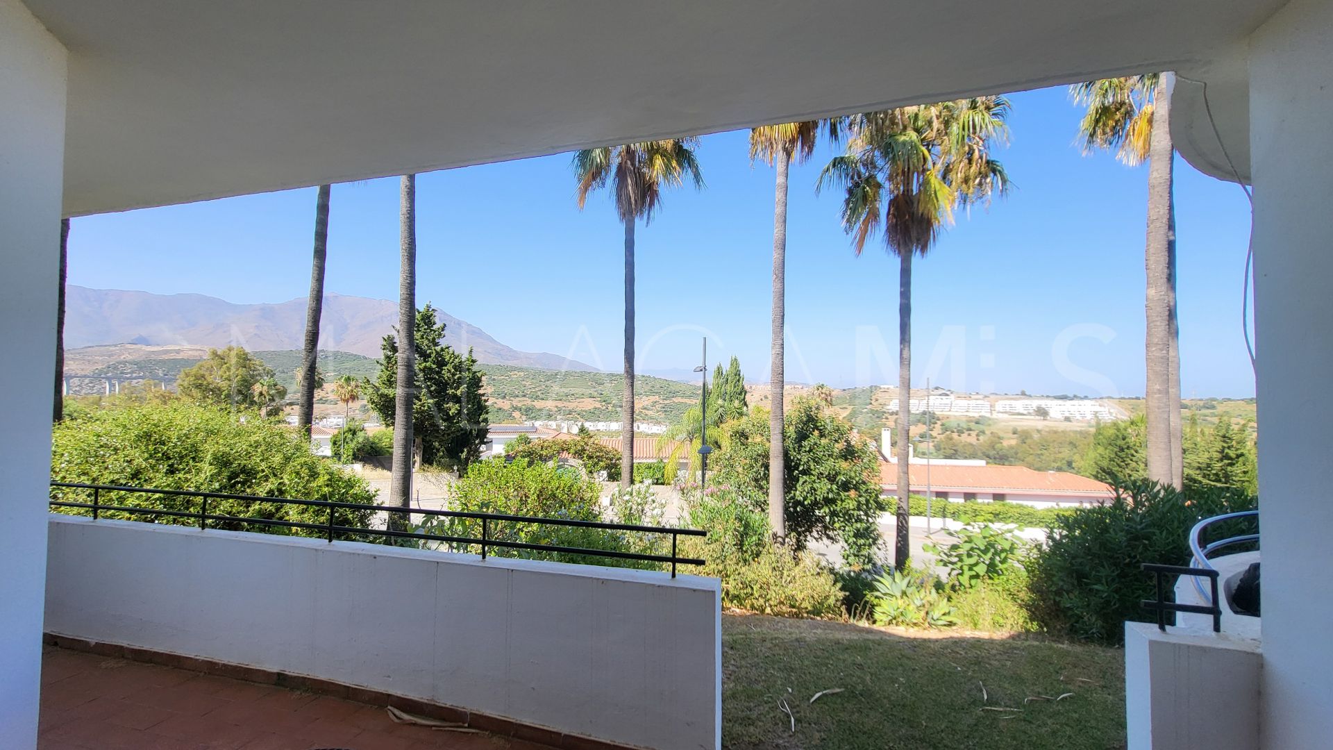 Erdgeschosswohnung for sale in Estepona Golf