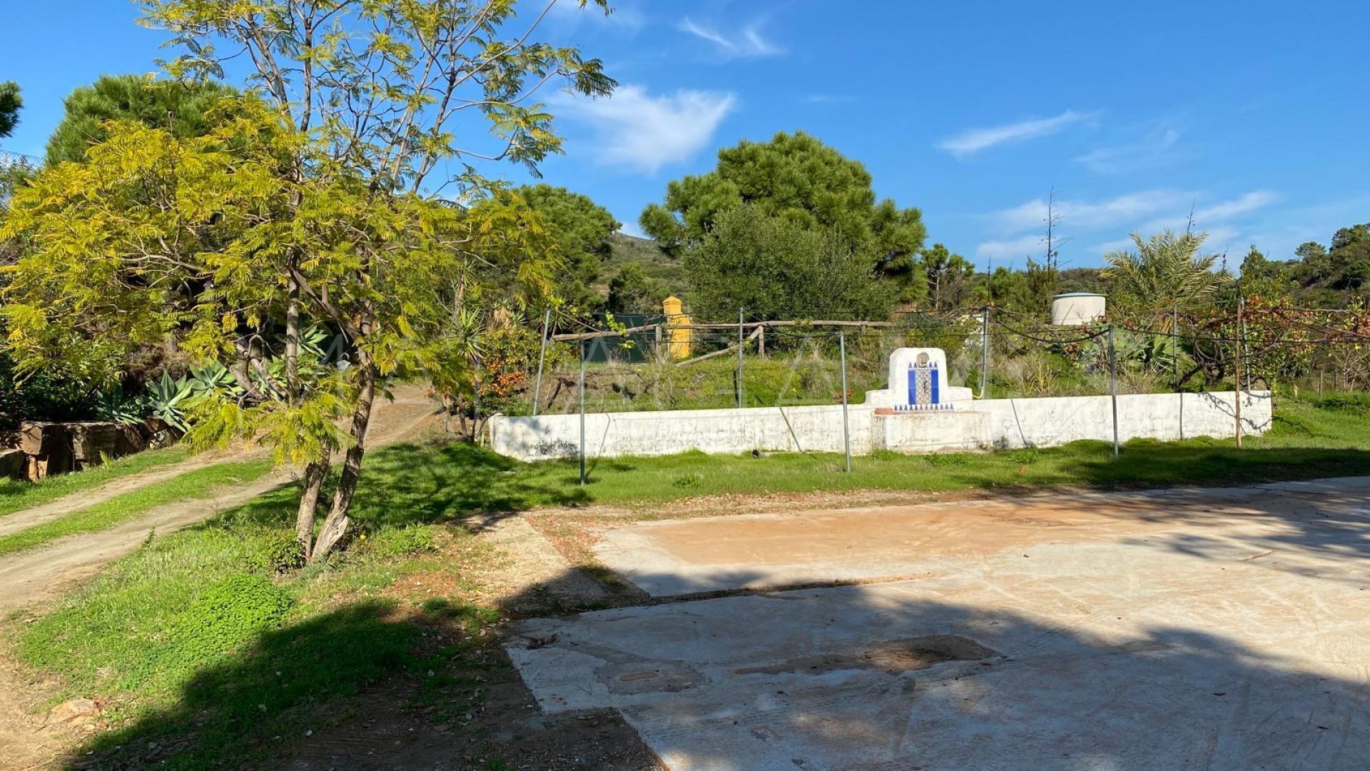 Grundstück for sale in Los Reales - Sierra Estepona