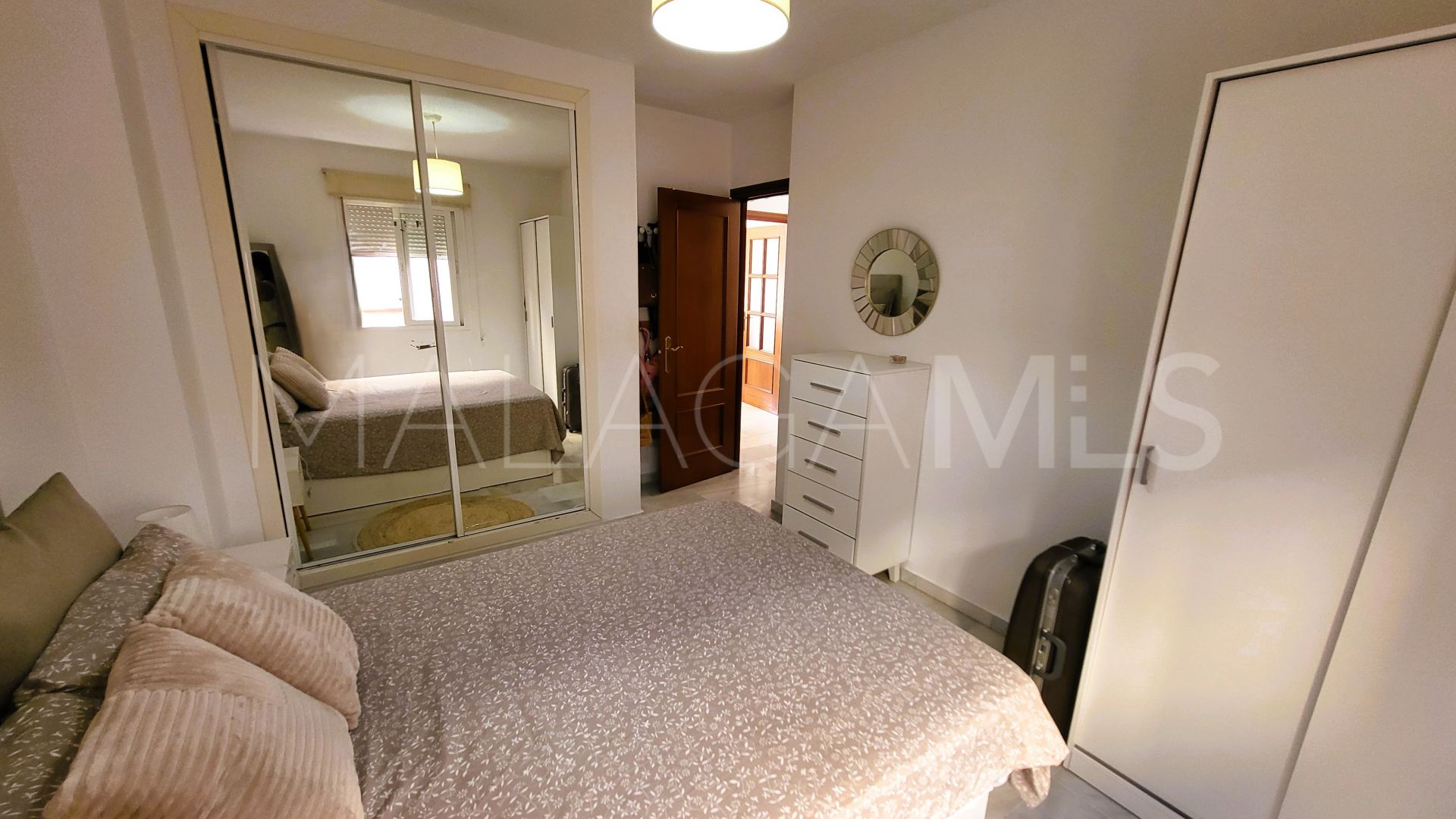 Wohnung for sale in Avda de Andalucia - Sierra de Estepona