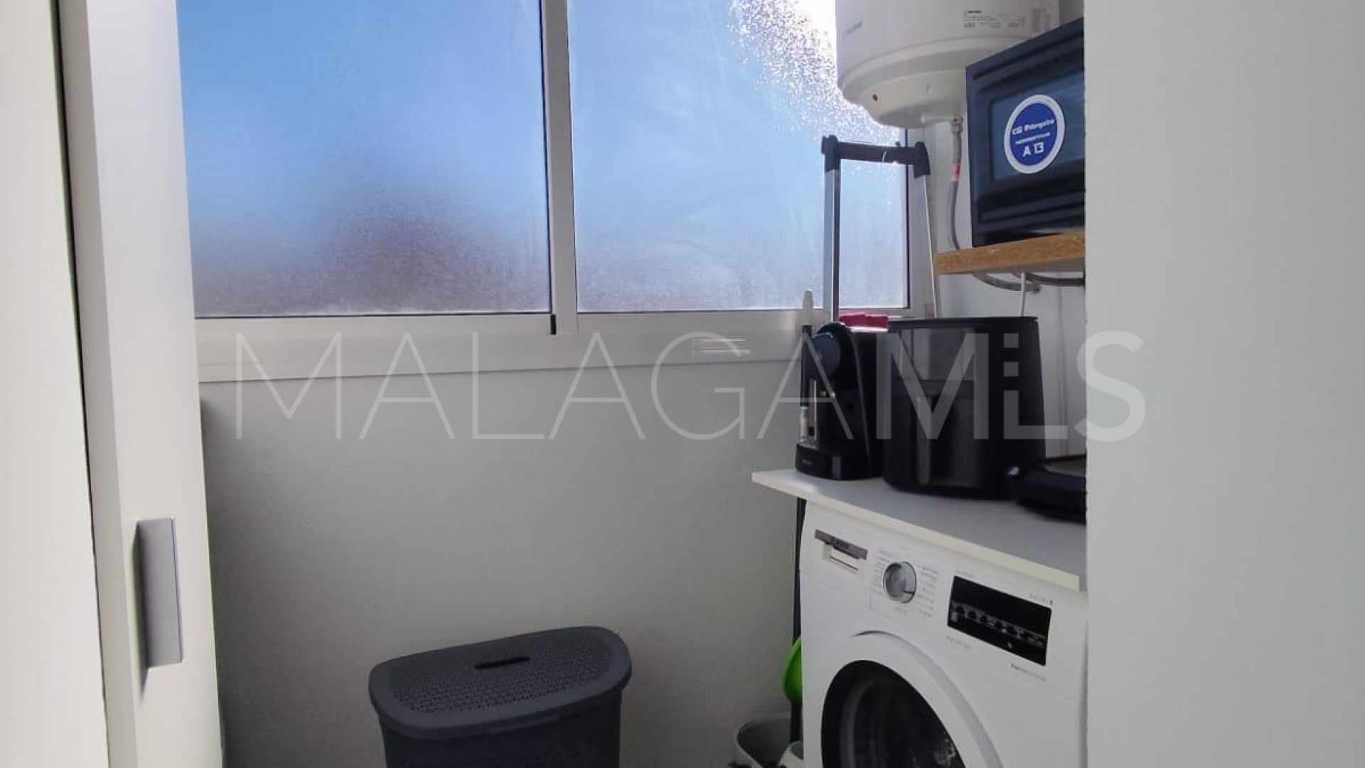 Lägenhet for sale in Avda de Andalucia - Sierra de Estepona