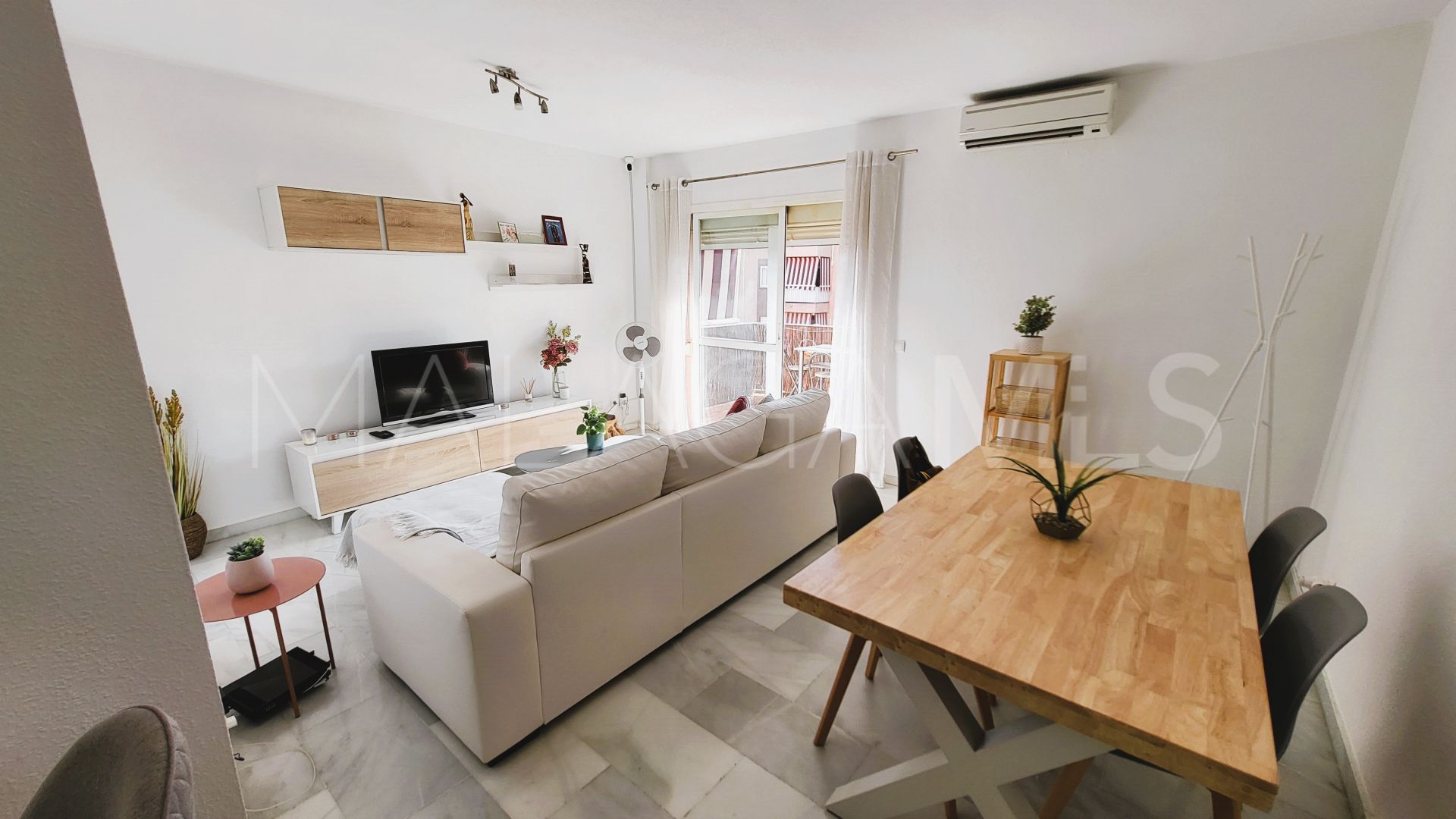 Wohnung for sale in Avda de Andalucia - Sierra de Estepona