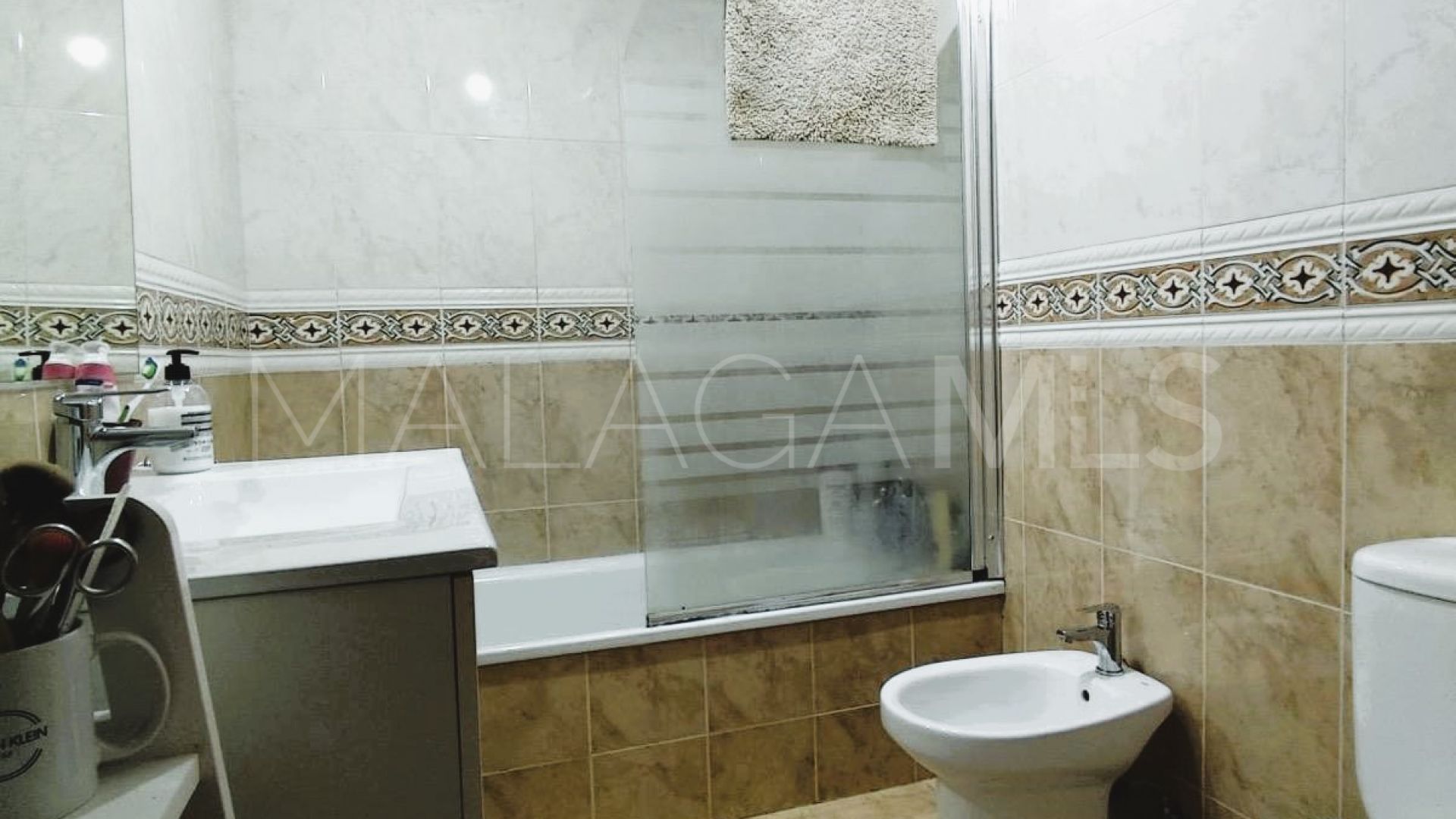 Lägenhet for sale in Avda de Andalucia - Sierra de Estepona
