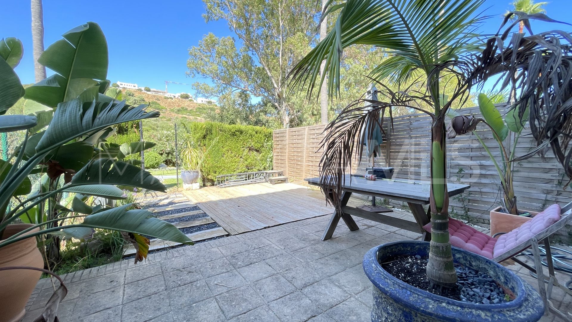 Casares Playa, adosado with 3 bedrooms for sale