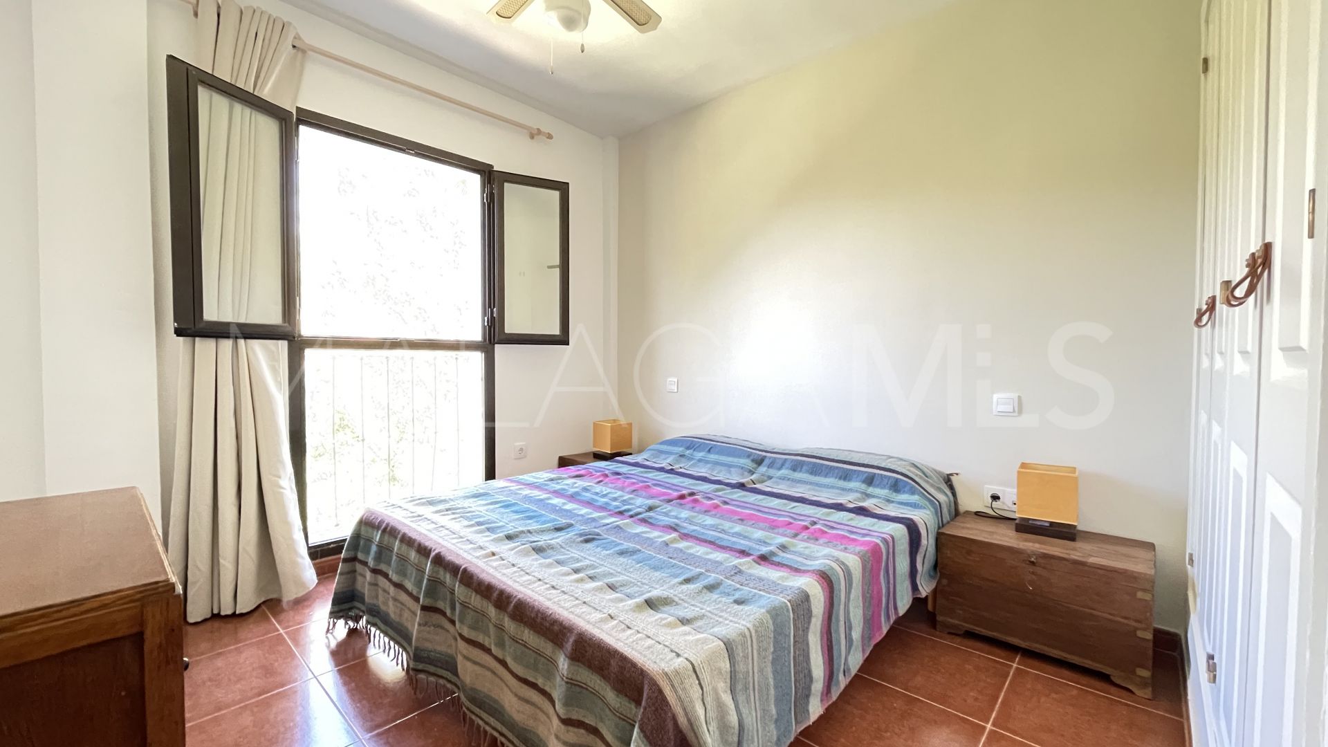 Casares Playa, adosado with 3 bedrooms for sale