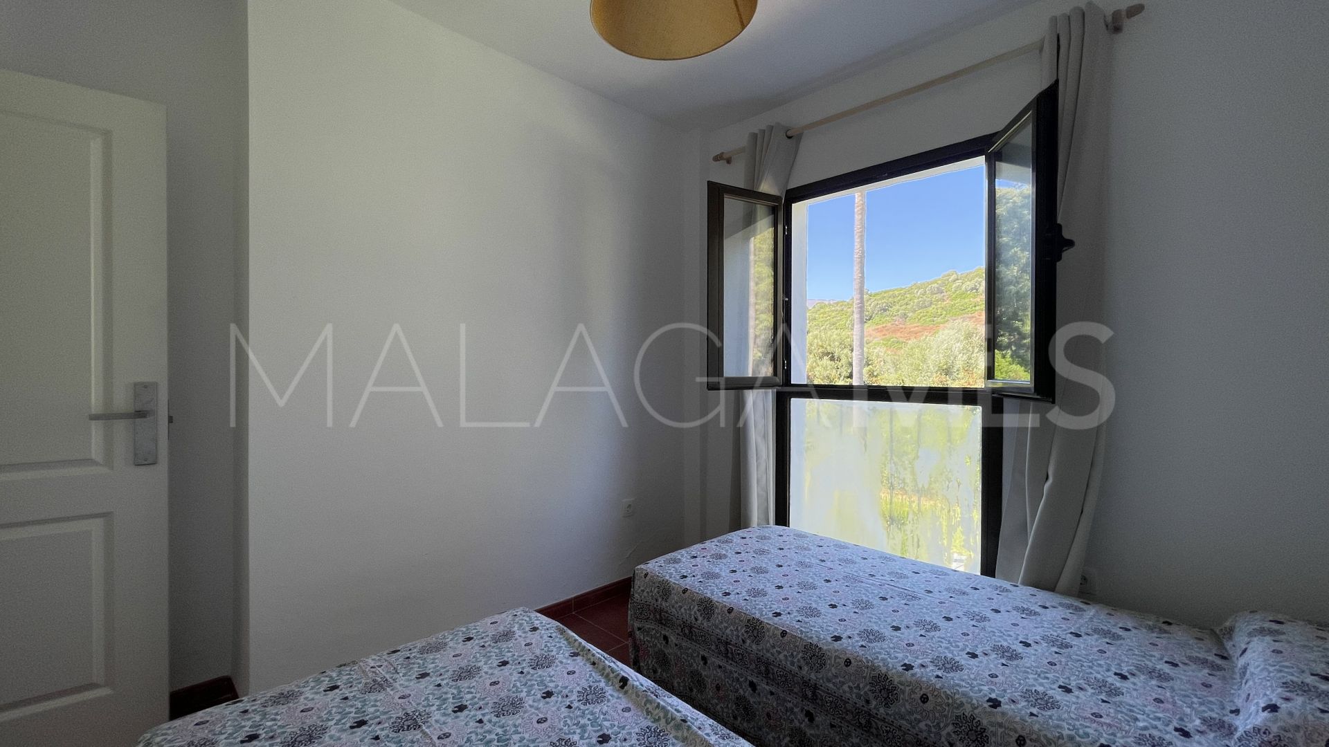 Casares Playa, adosado with 3 bedrooms for sale