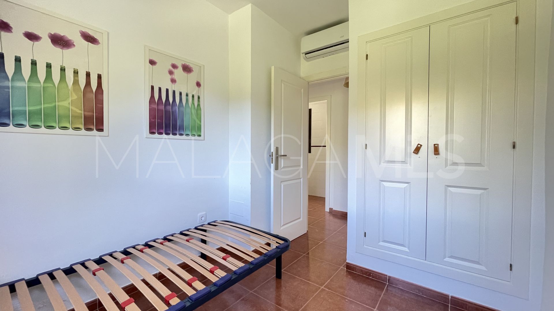 Casares Playa, adosado with 3 bedrooms for sale