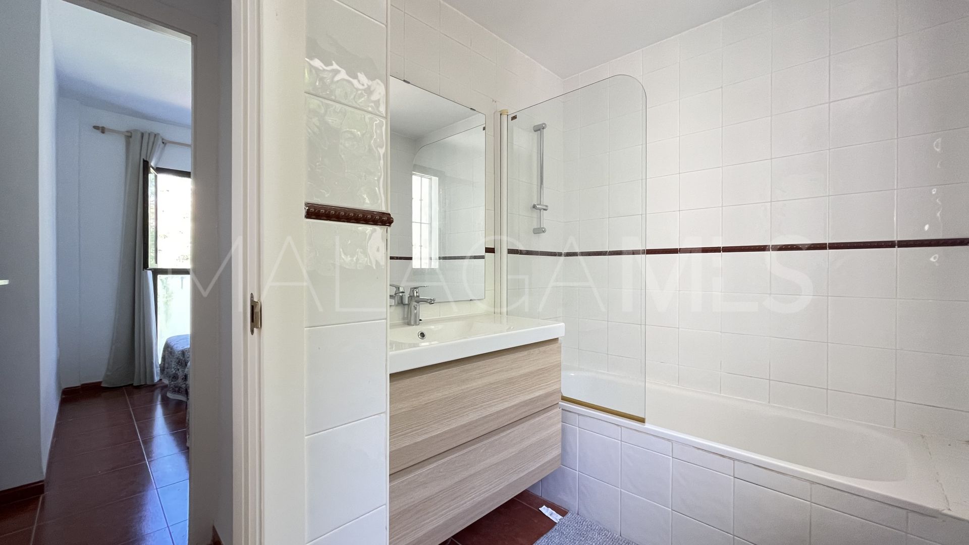 Casares Playa, adosado with 3 bedrooms for sale