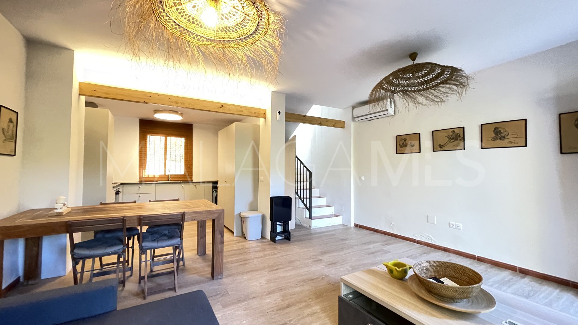 Casares Playa, adosado with 3 bedrooms for sale