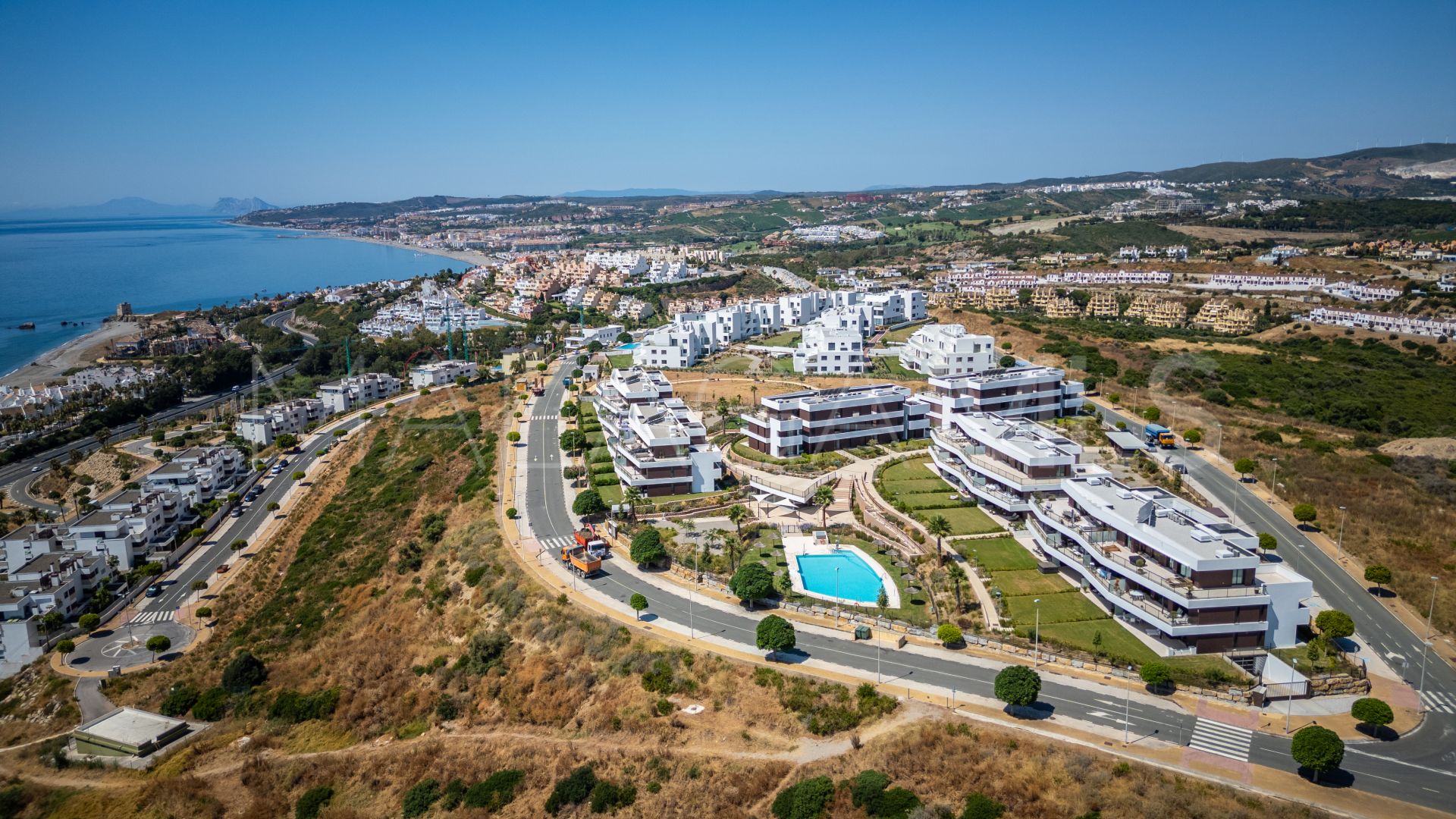Erdgeschosswohnung for sale in Camarate Golf