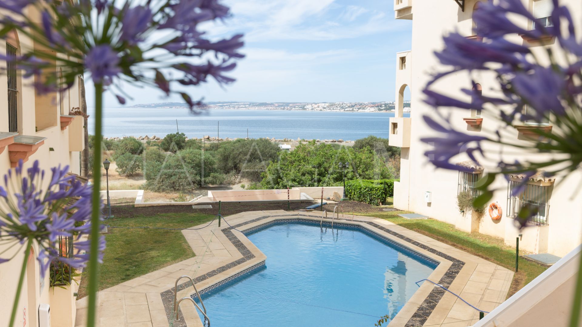 Studio for sale in Estepona Puerto