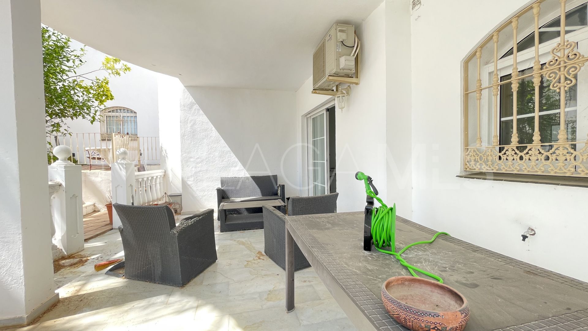 Erdgeschosswohnung for sale in Estepona Golf