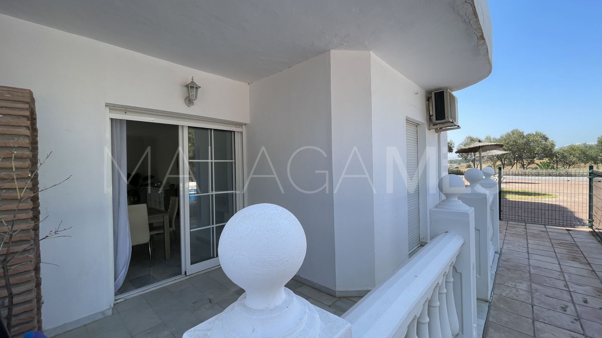 Erdgeschosswohnung for sale in Estepona Golf