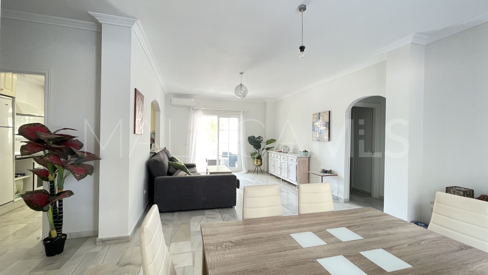 Erdgeschosswohnung for sale in Estepona Golf