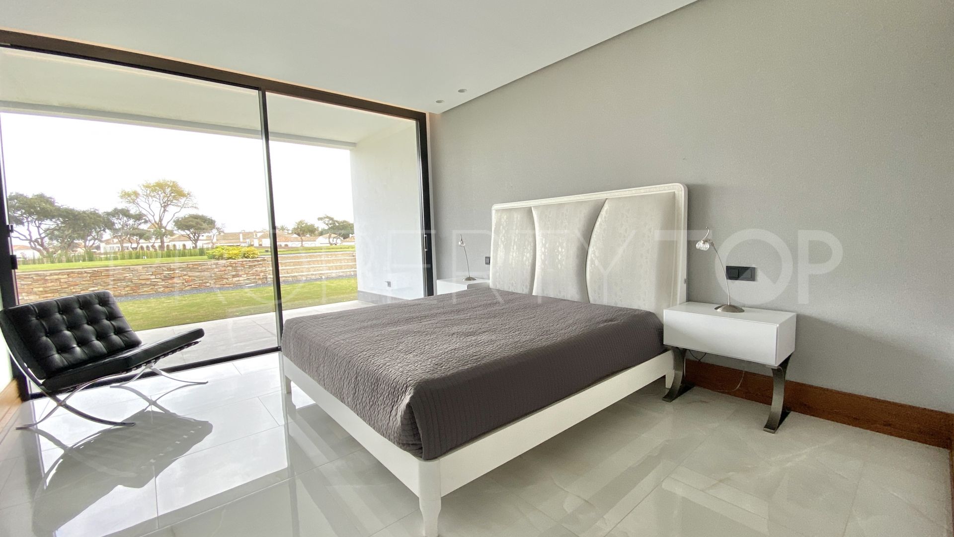 6 bedrooms San Roque Golf villa for sale
