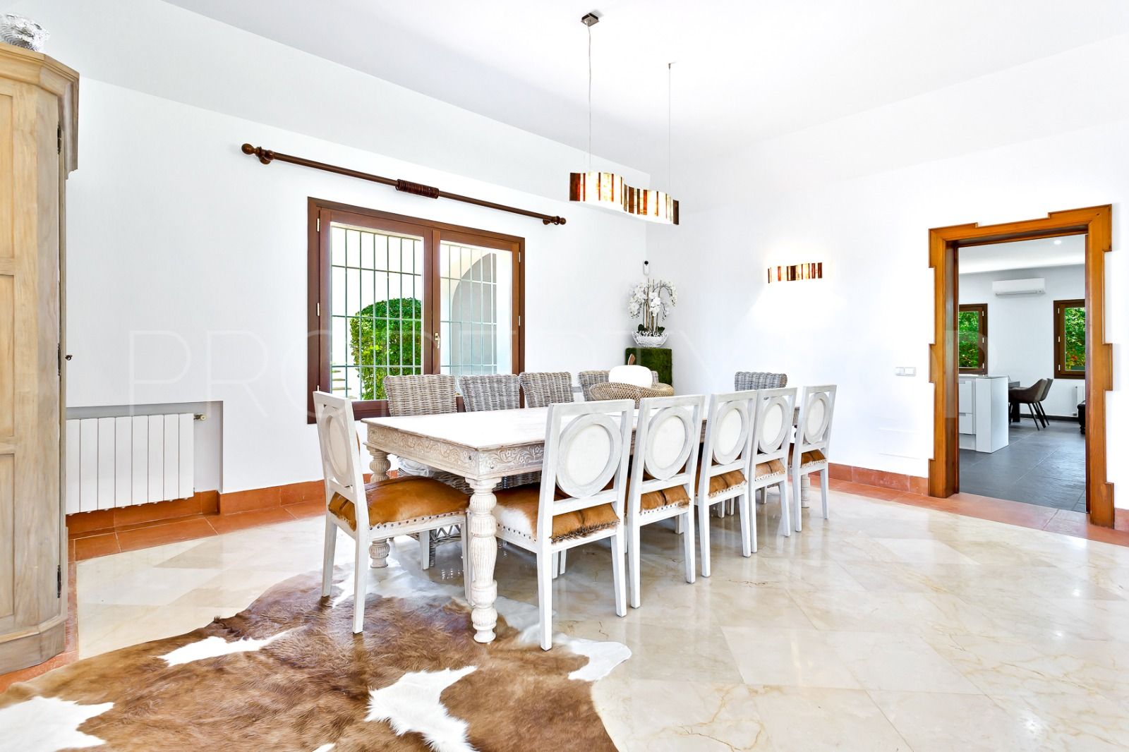 Sotogrande Alto, villa en venta con 5 dormitorios