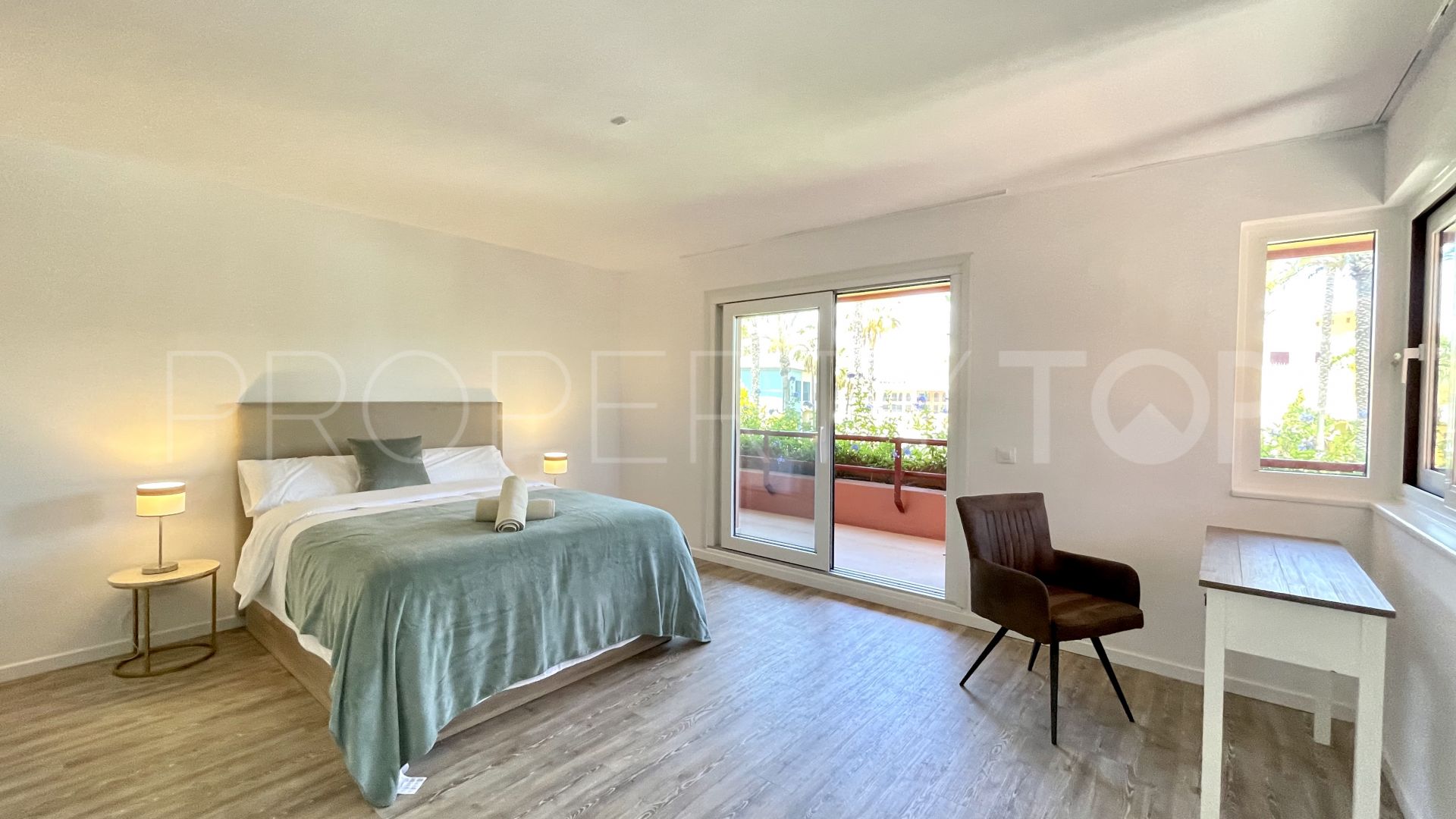 Apartamento en venta de 3 dormitorios en Paseo del Mar