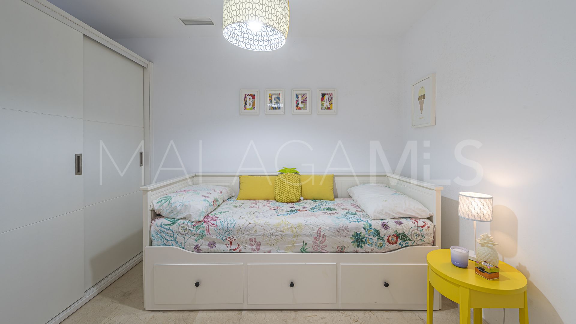 Appartement rez de chaussée for sale in Alhambra del Mar