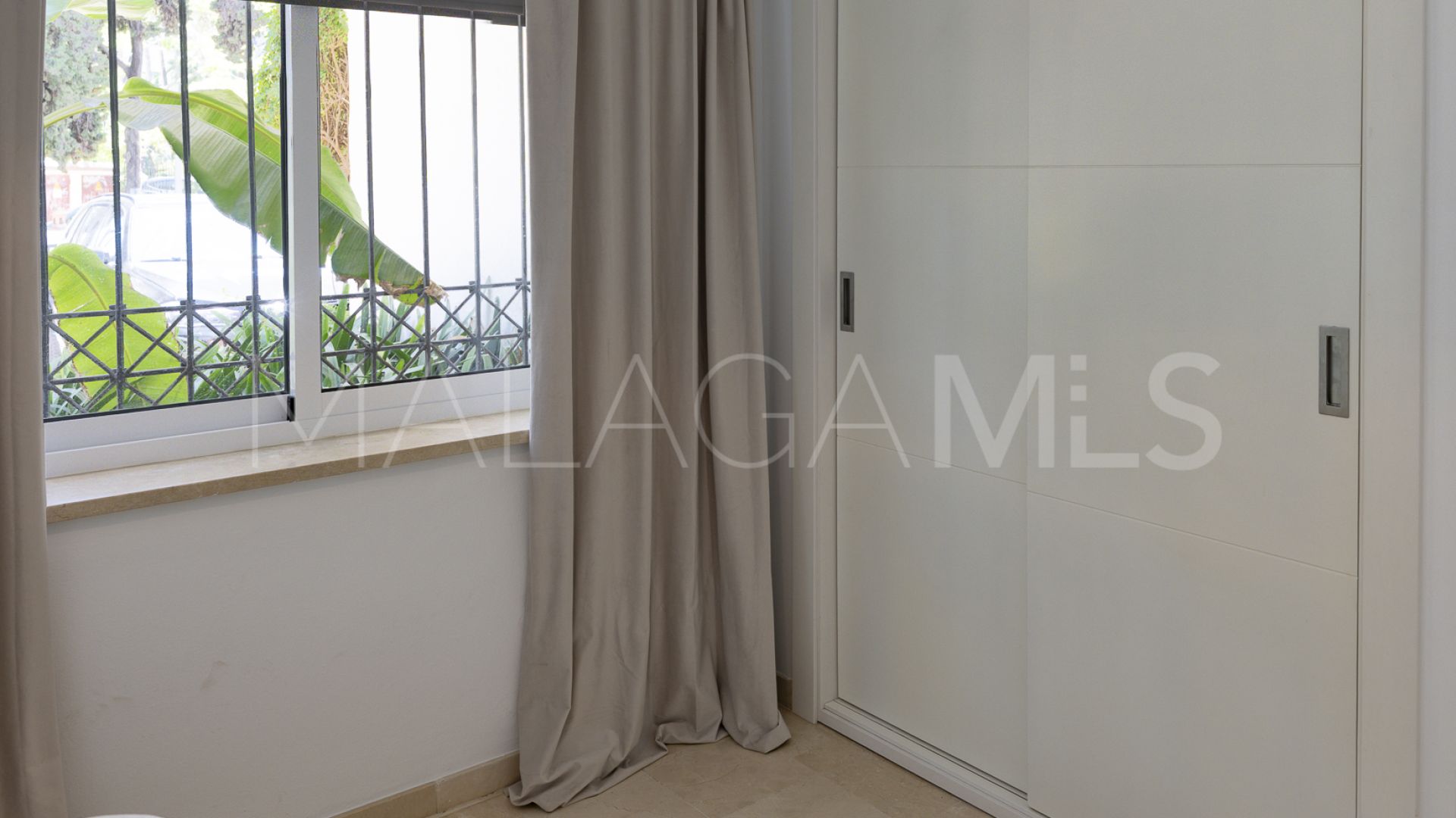 Erdgeschosswohnung for sale in Alhambra del Mar