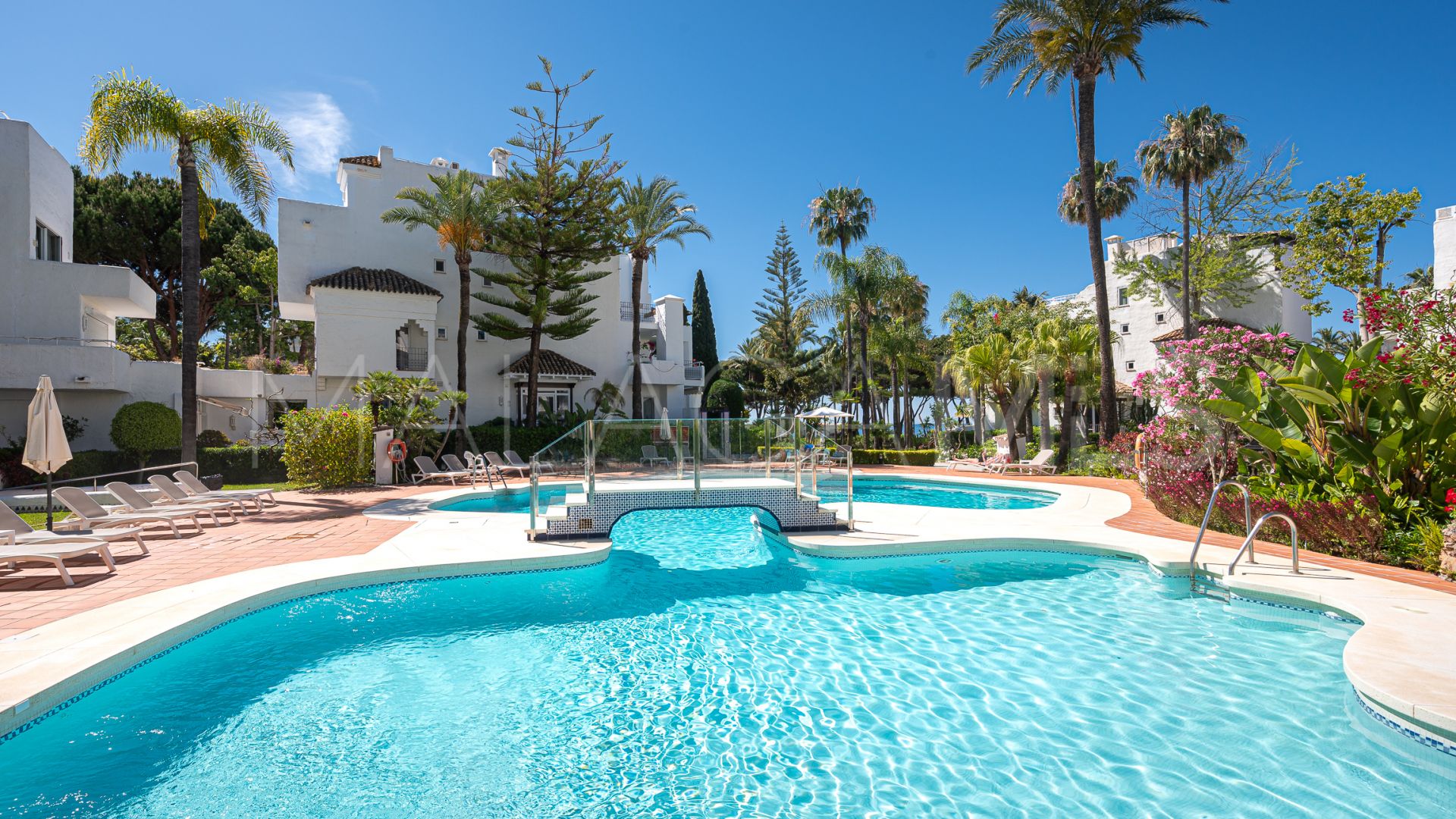 Erdgeschosswohnung for sale in Alhambra del Mar