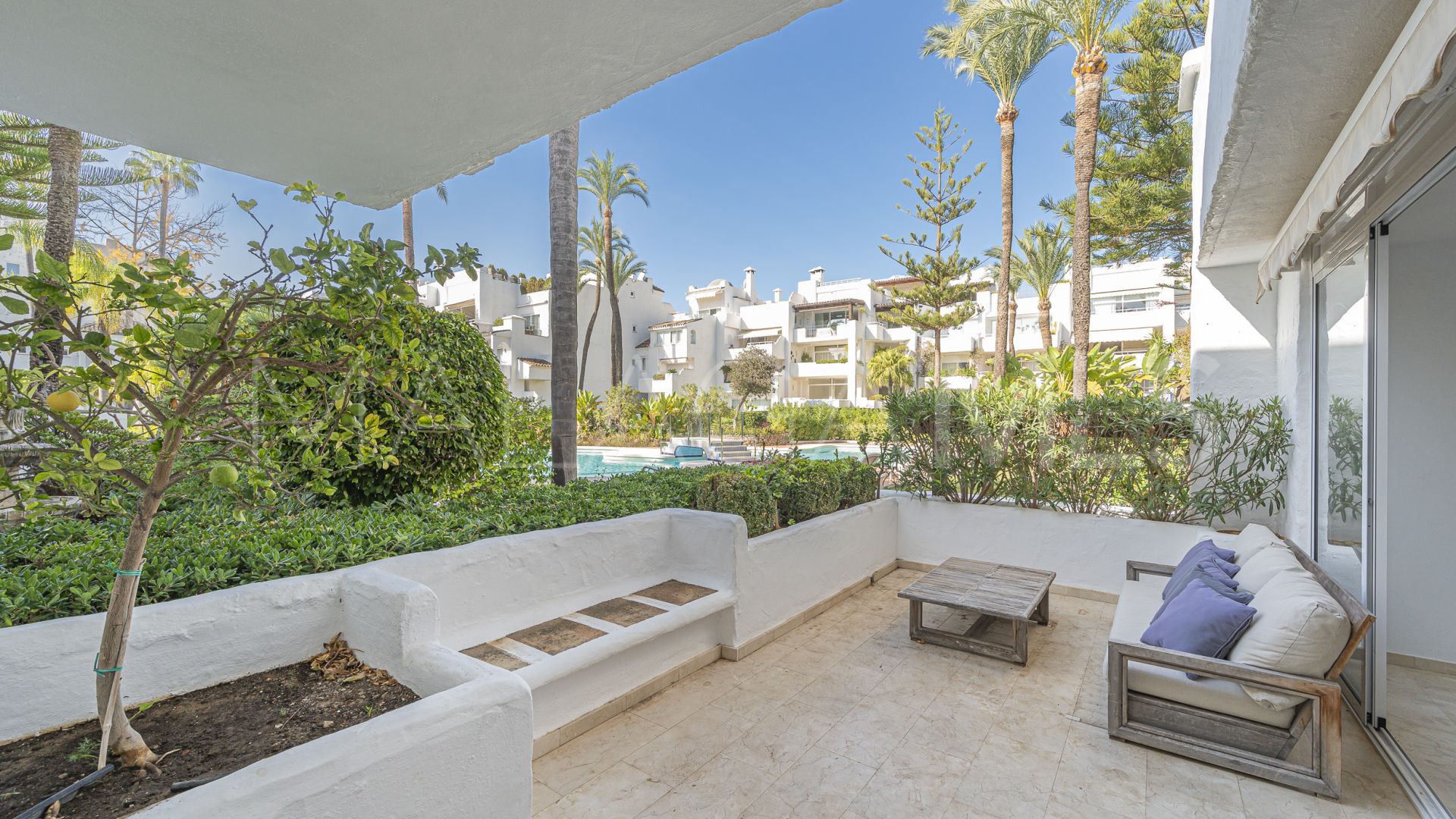 Erdgeschosswohnung for sale in Alhambra del Mar