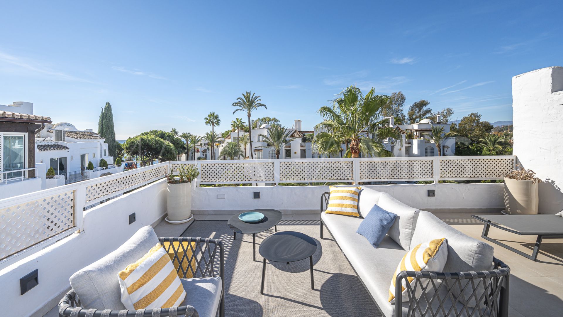 For sale Alhambra del Mar duplex penthouse with 3 bedrooms