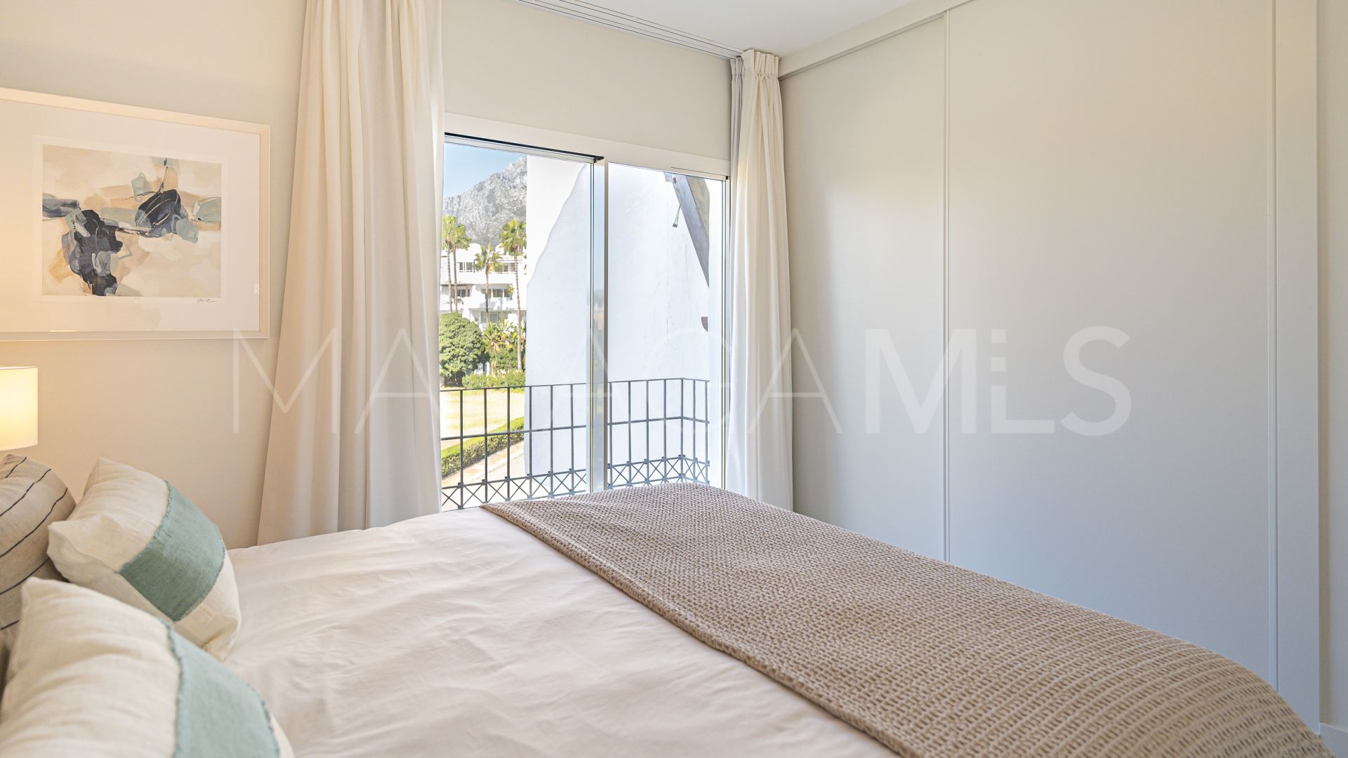 For sale Alhambra del Mar duplex penthouse with 3 bedrooms