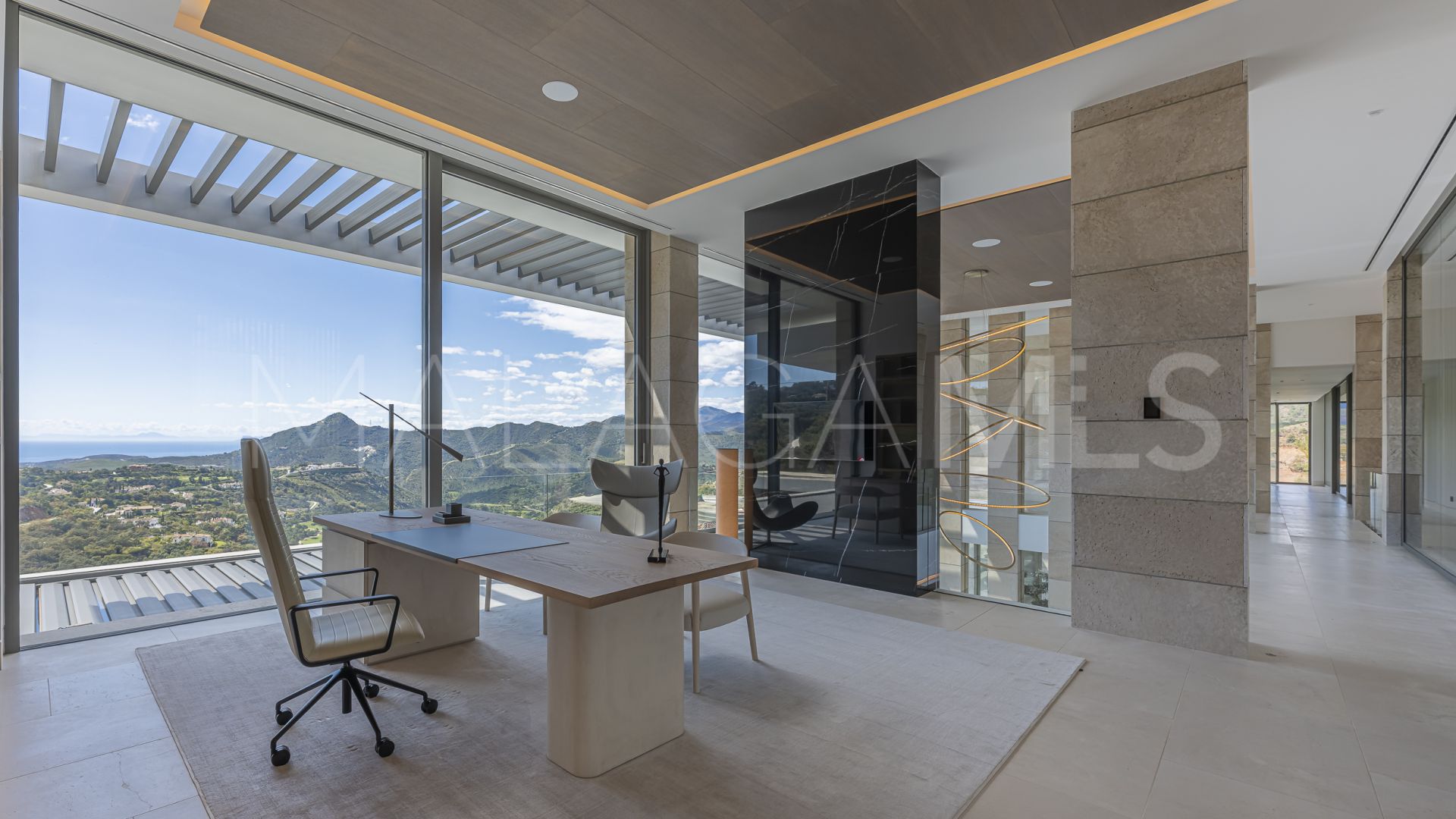 For sale 5 bedrooms villa in La Zagaleta