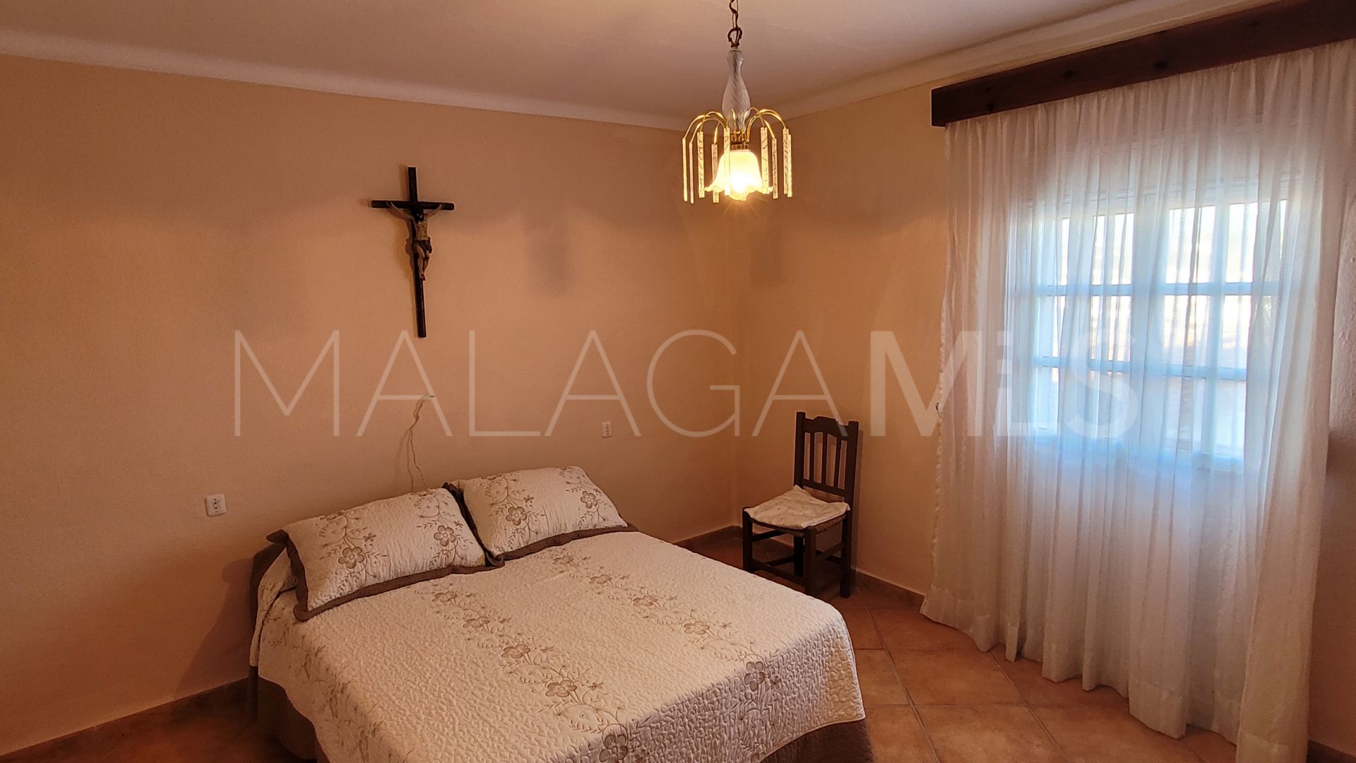For sale Guaro town house