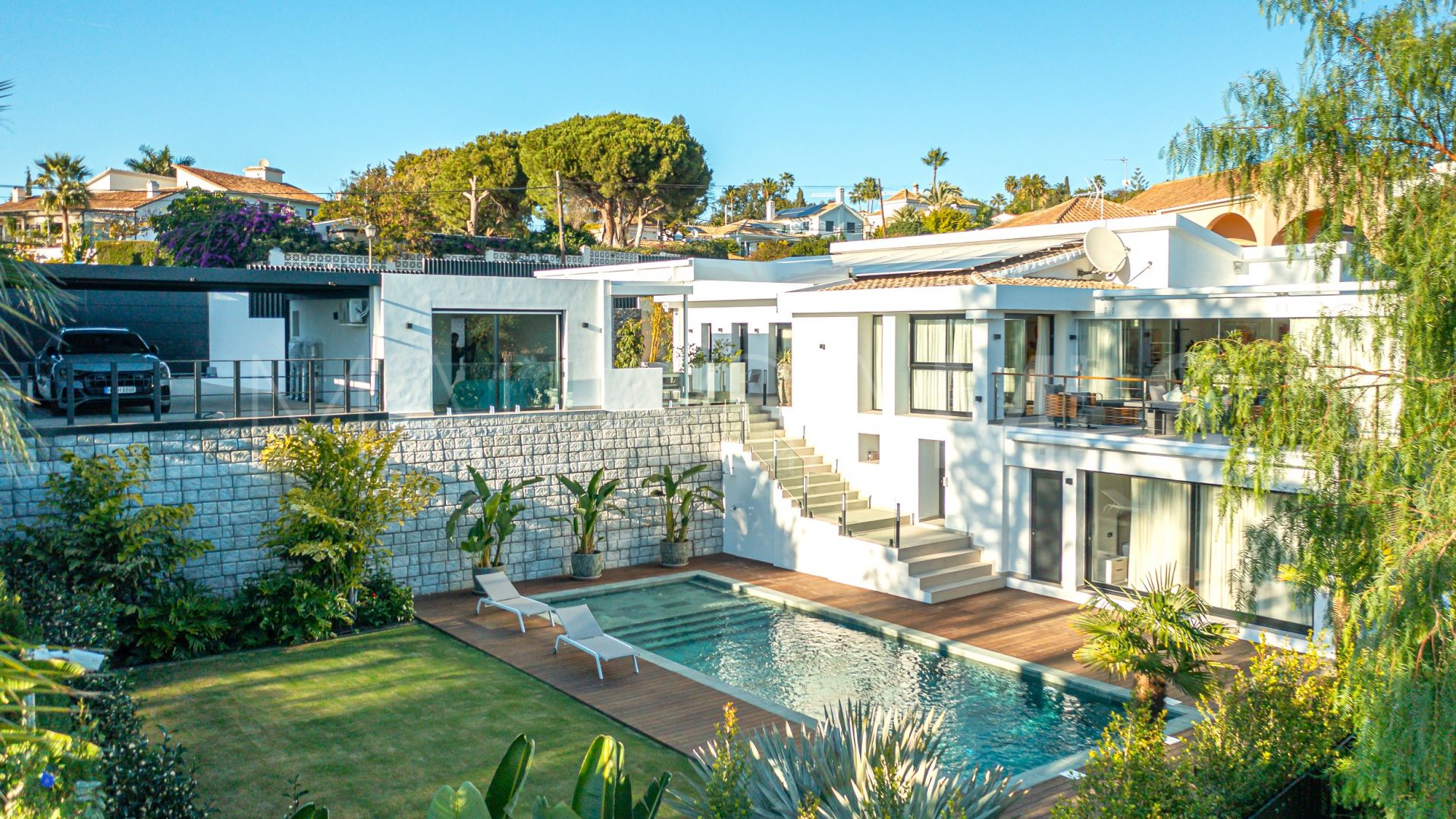 Villa for sale in El Rosario