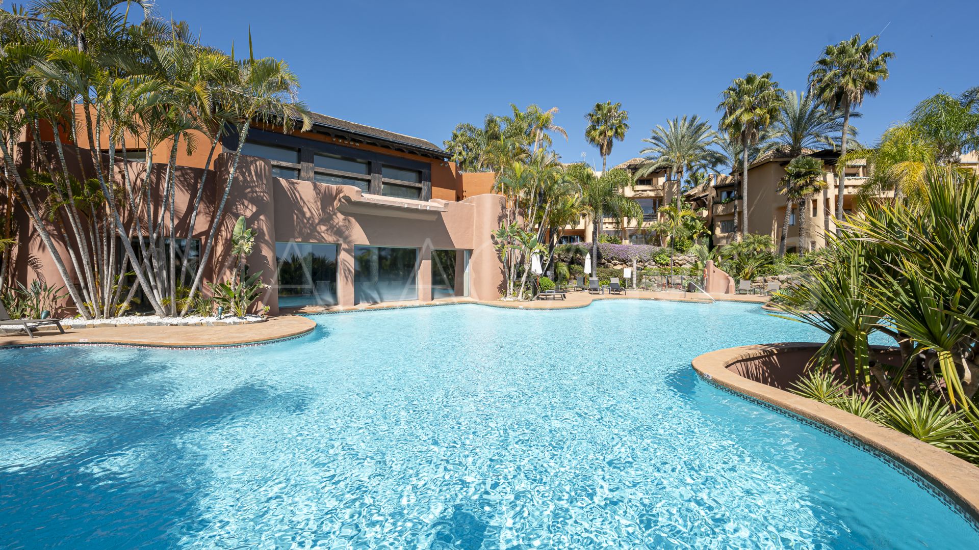 Ático for sale in Mansion Club