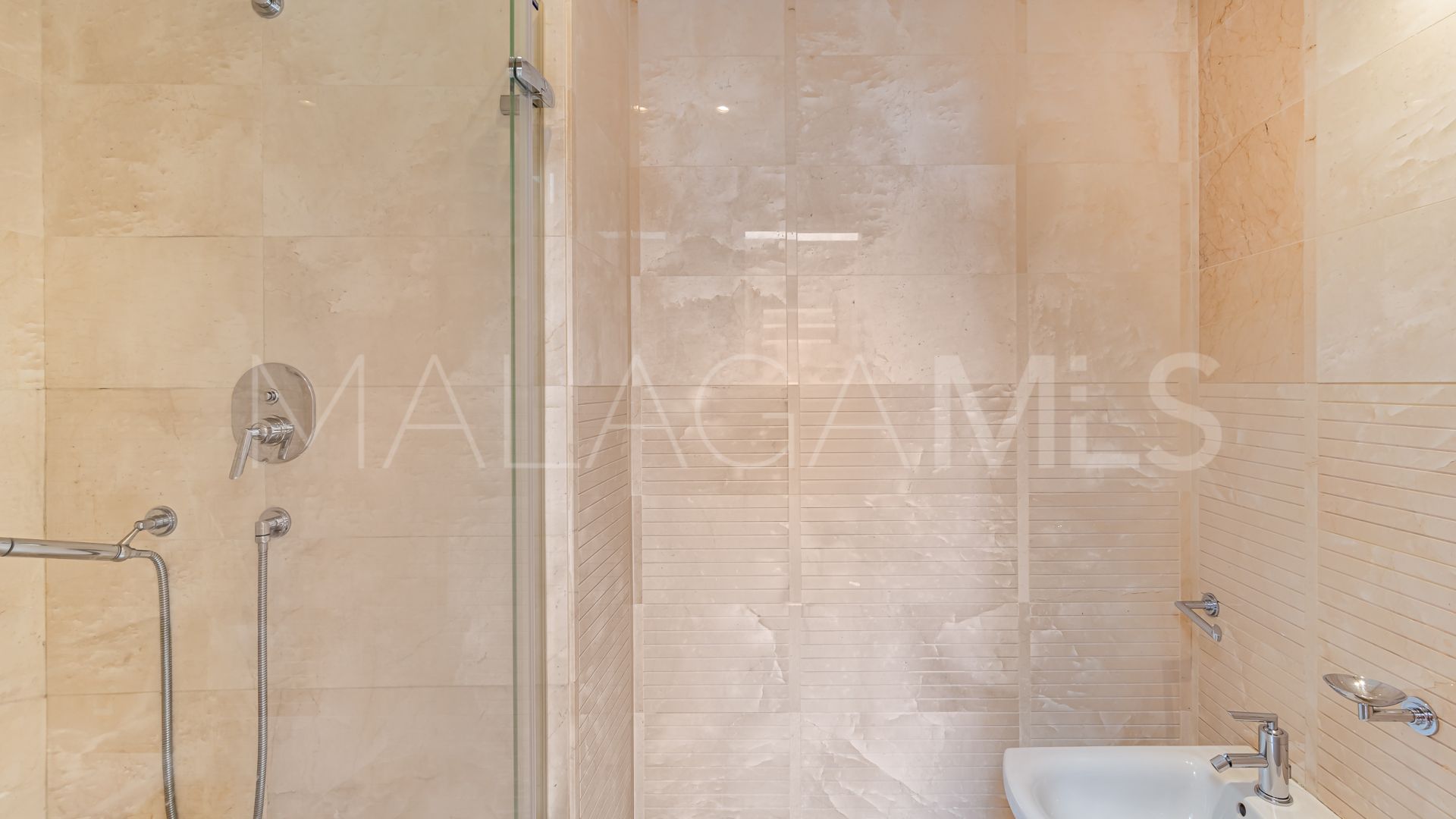 Ático for sale in Mansion Club