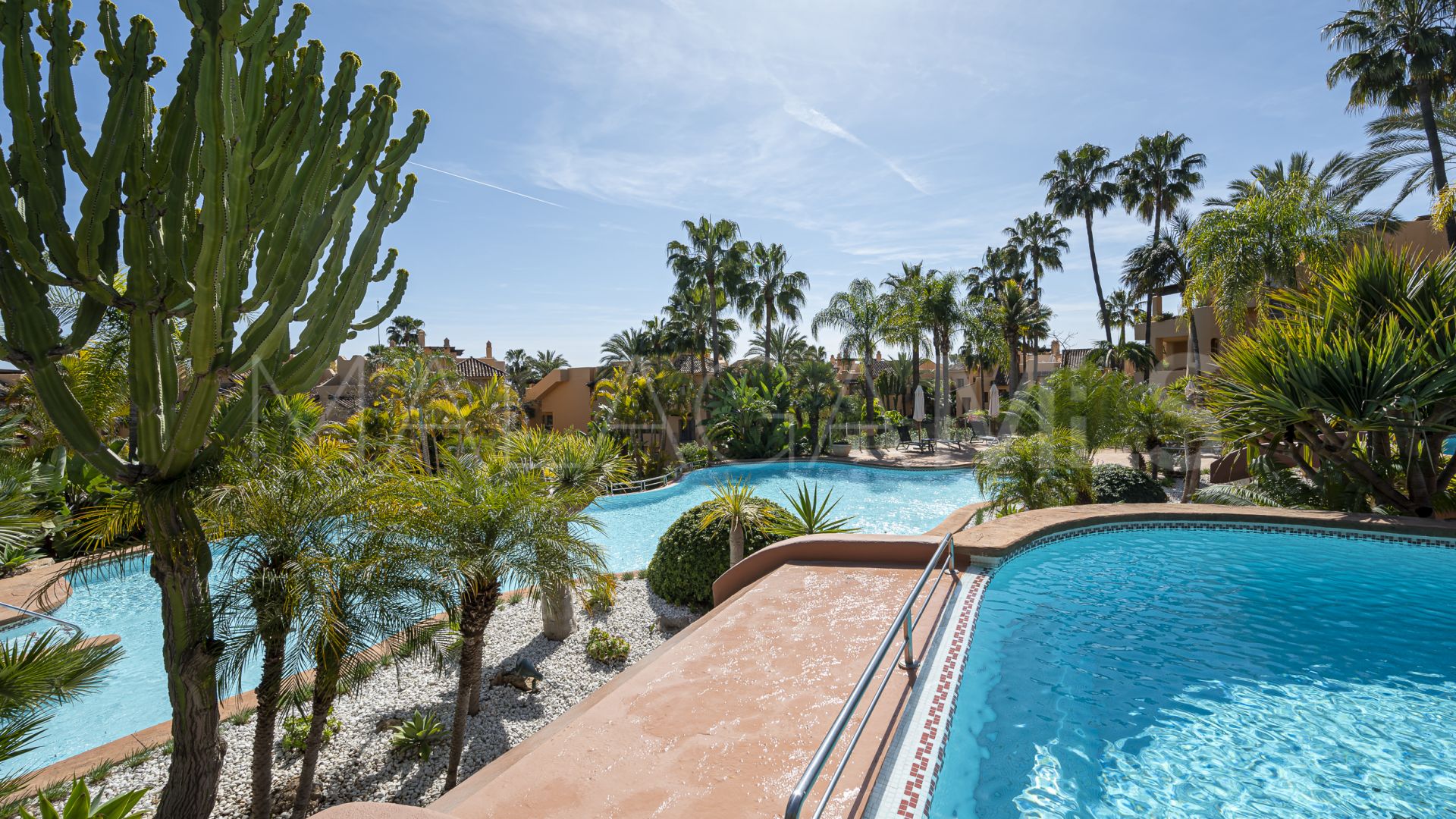 Ático for sale in Mansion Club