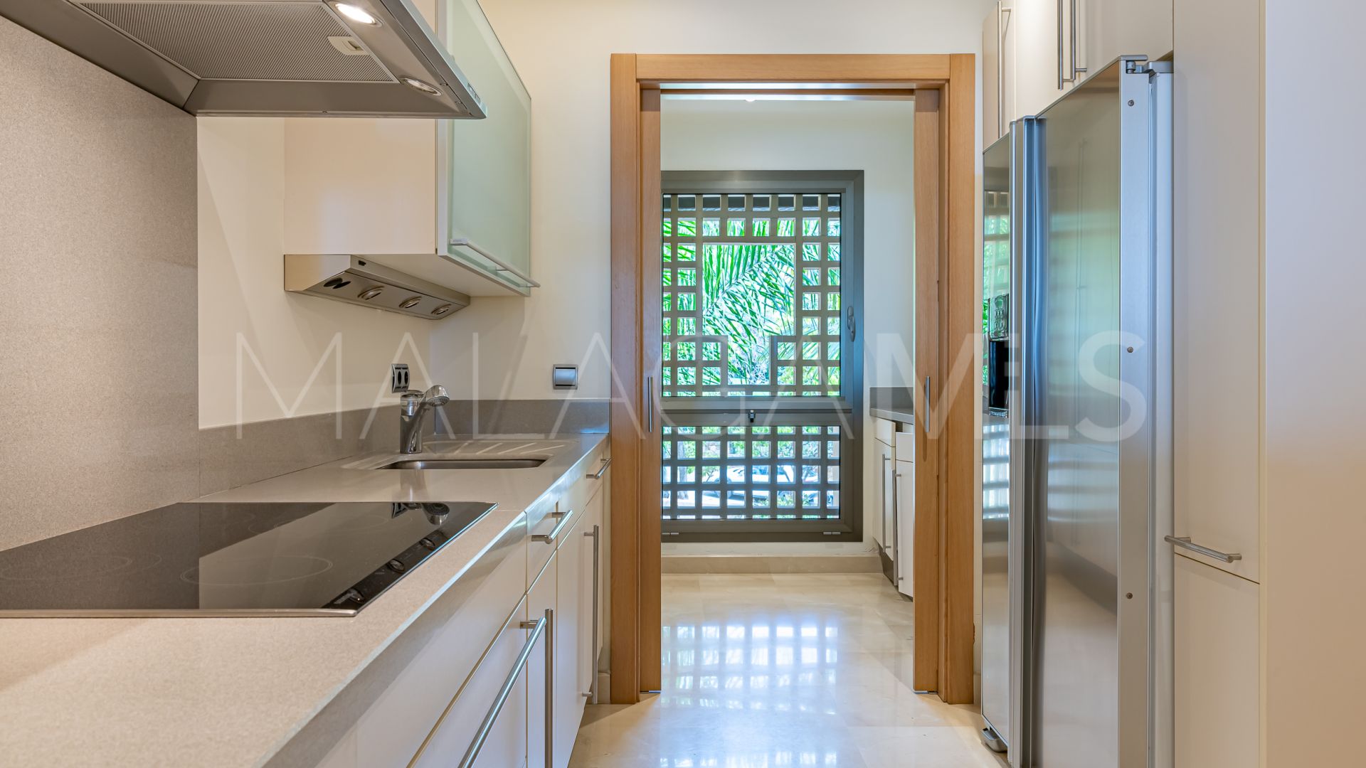 Ático for sale in Mansion Club